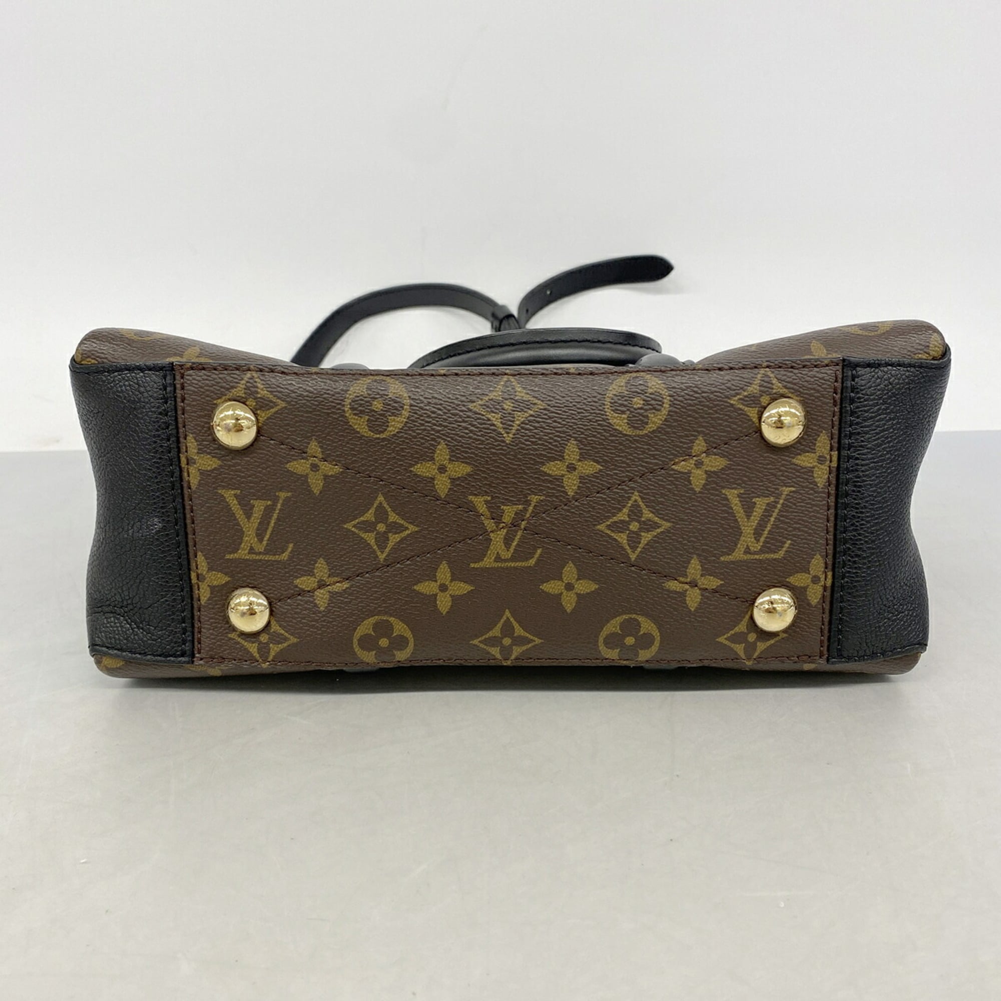 Louis Vuitton Brown Noir Handbag (Pre-Owned)