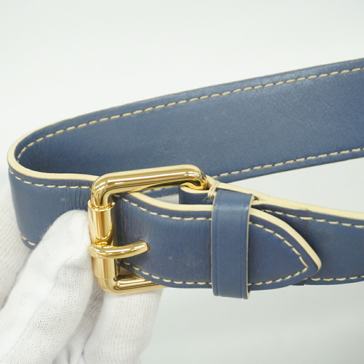 Louis Vuitton Blue Shoulder Bag (Pre-Owned)