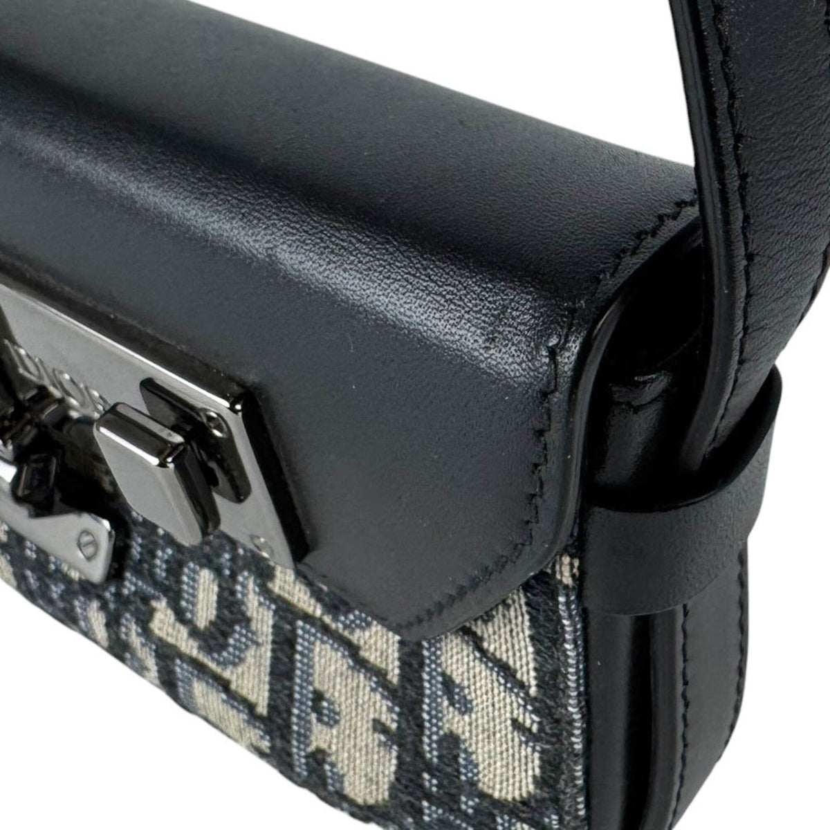Christian Dior Black Navy Leather Canvas Shoulder Bag (Pre-Owned)