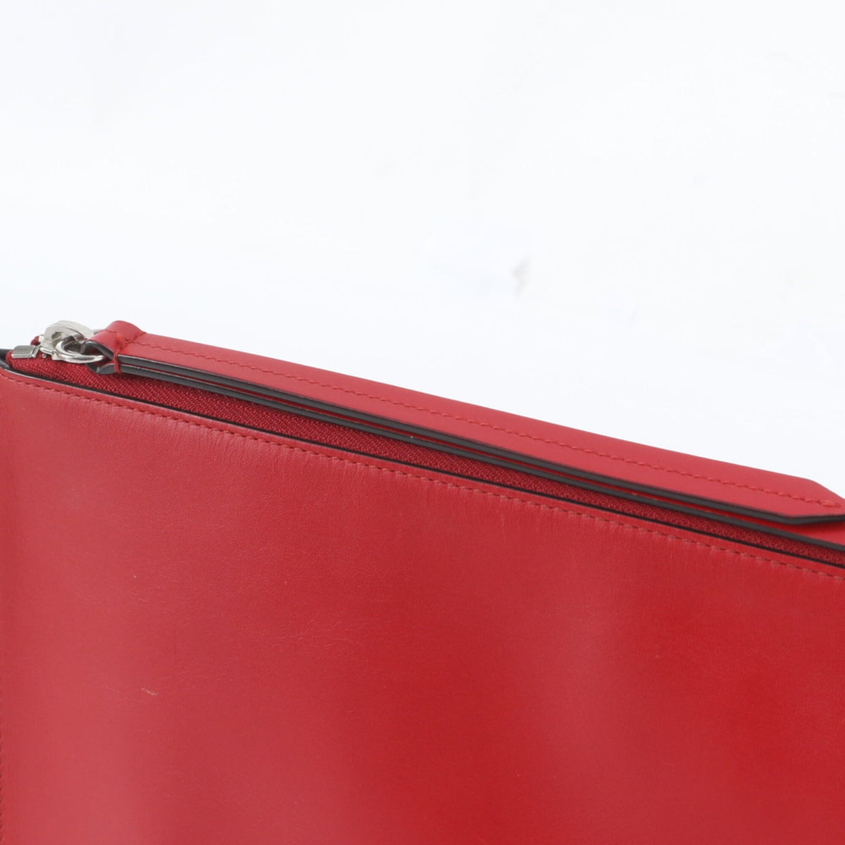 Gucci Red Color Leather Clutch Bag Pouch (Pre-Owned)