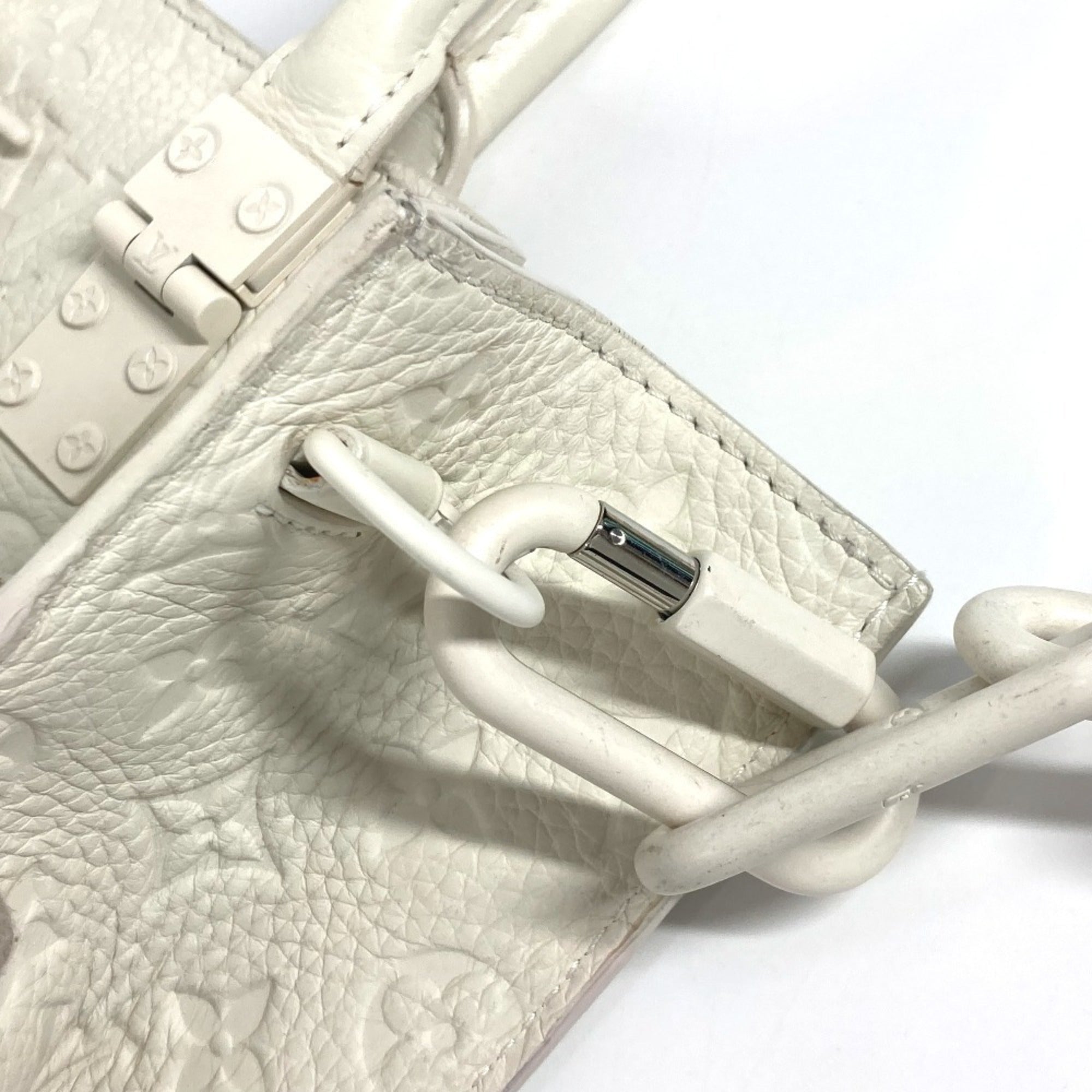 Louis Vuitton White Handbag Shoulder Bag Tote Bag (Pre-Owned)