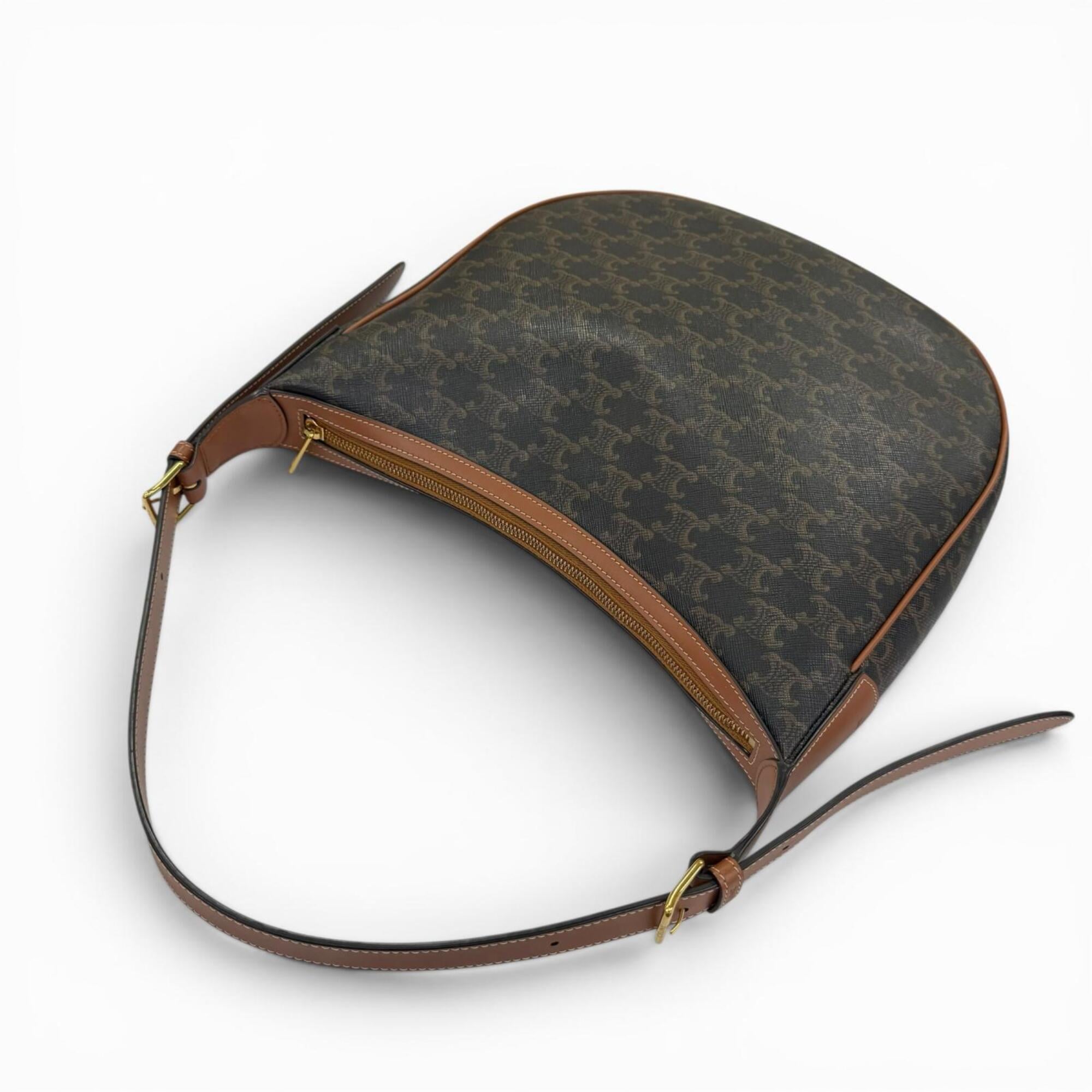 Celine Brown Canvas Handbag Shoulder Bag (Pre-Owned)