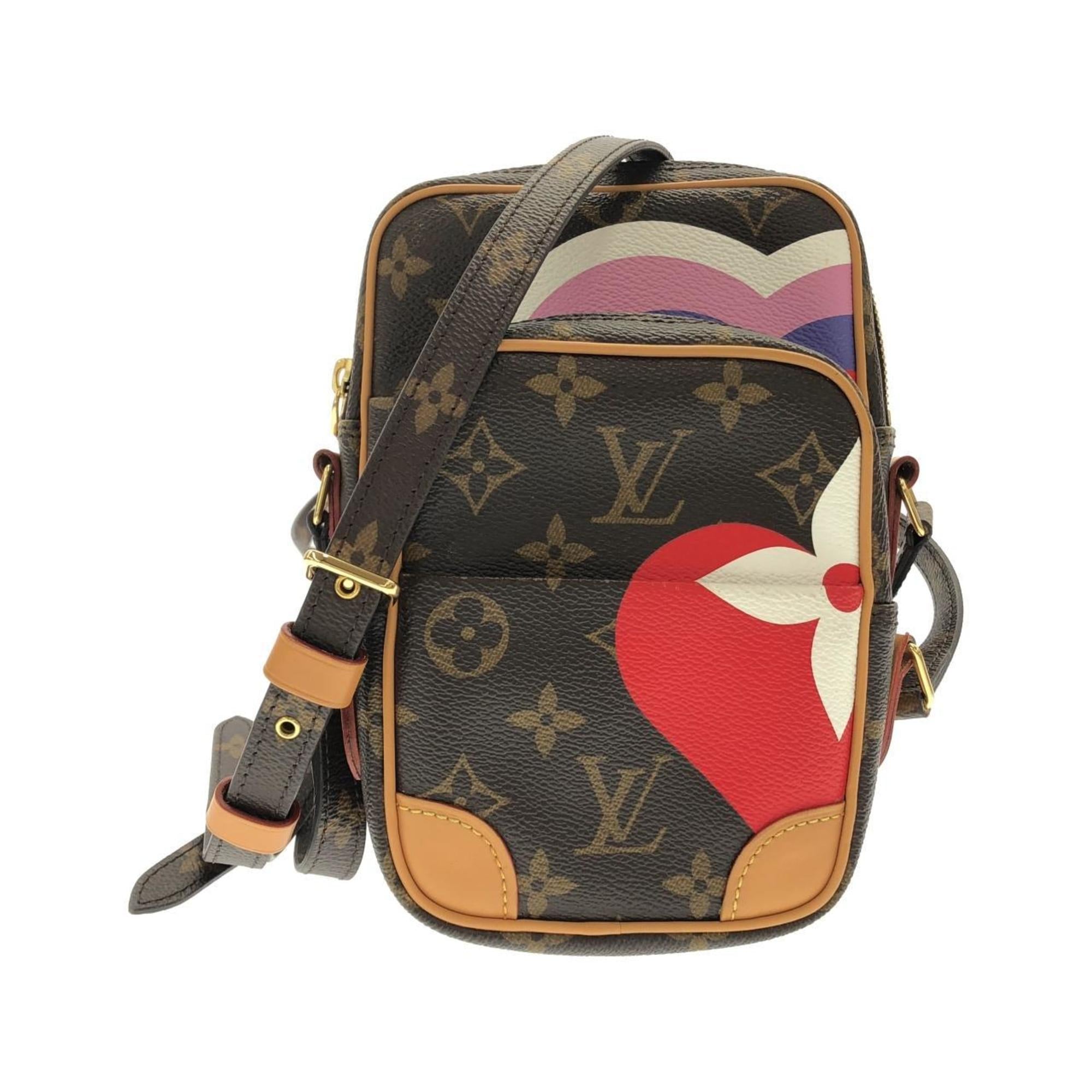 Louis Vuitton Brown Coated Canvas Shoulder Bag (Pre-Owned)