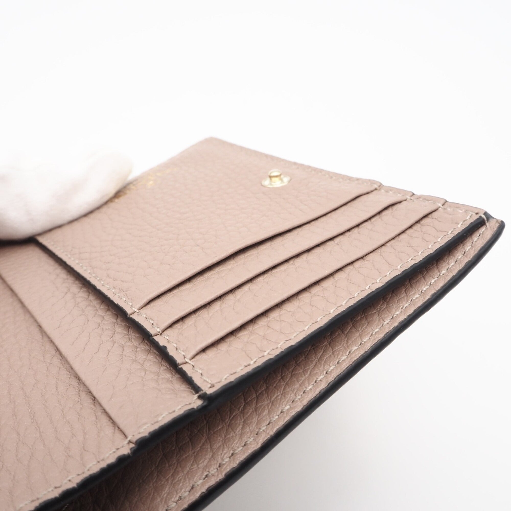 Valentino Beige Leather Wallet (Bi-Fold) (Pre-Owned)
