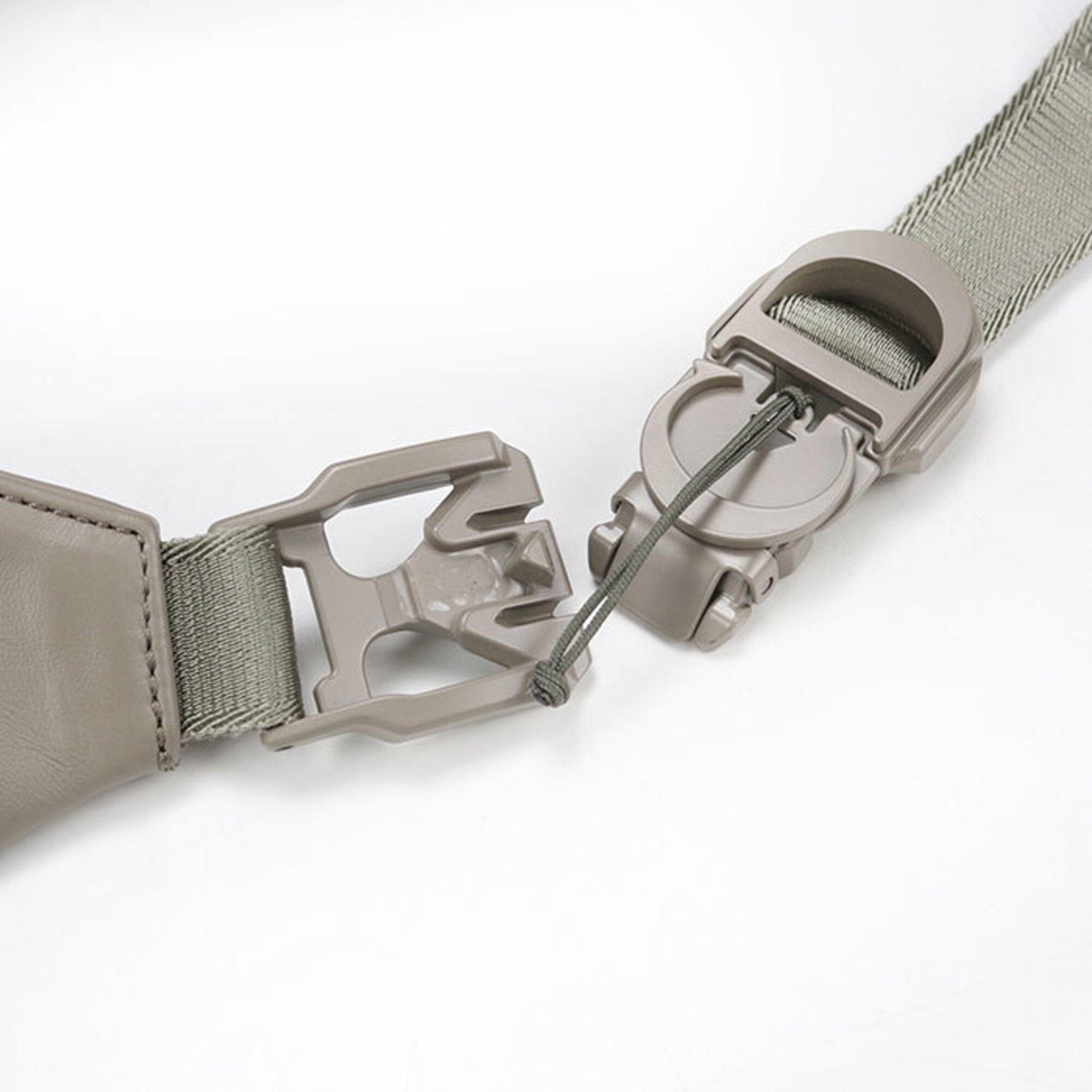 Christian Dior Gray Leather Sling Bag (Pre-Owned)