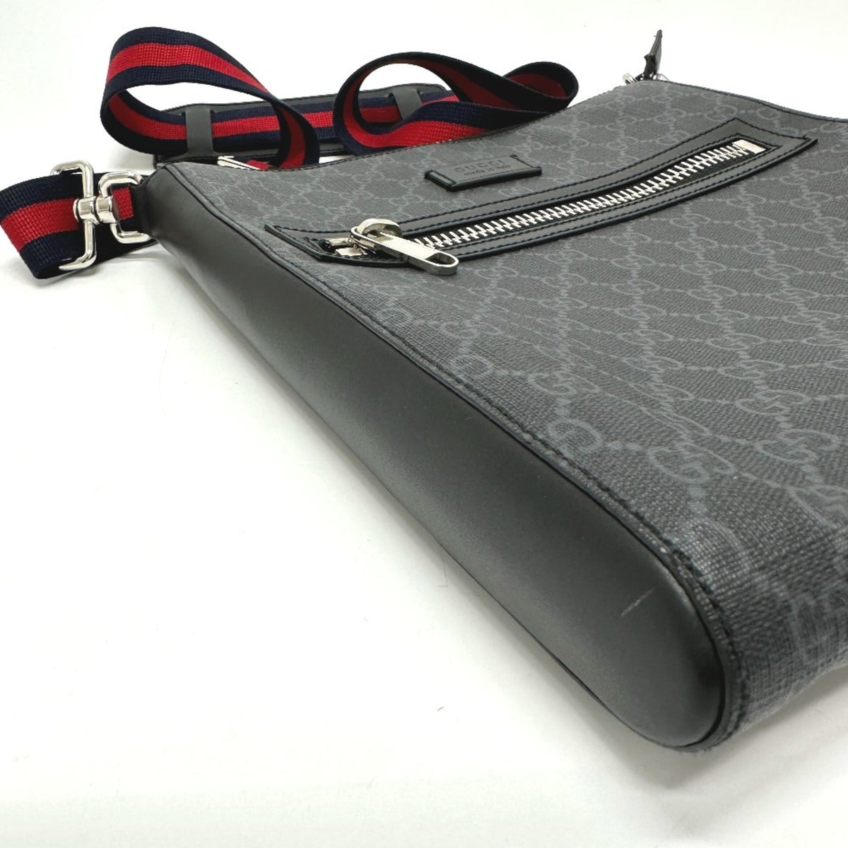 Gucci Black Gg Supreme Shoulder Bag (Pre-Owned)