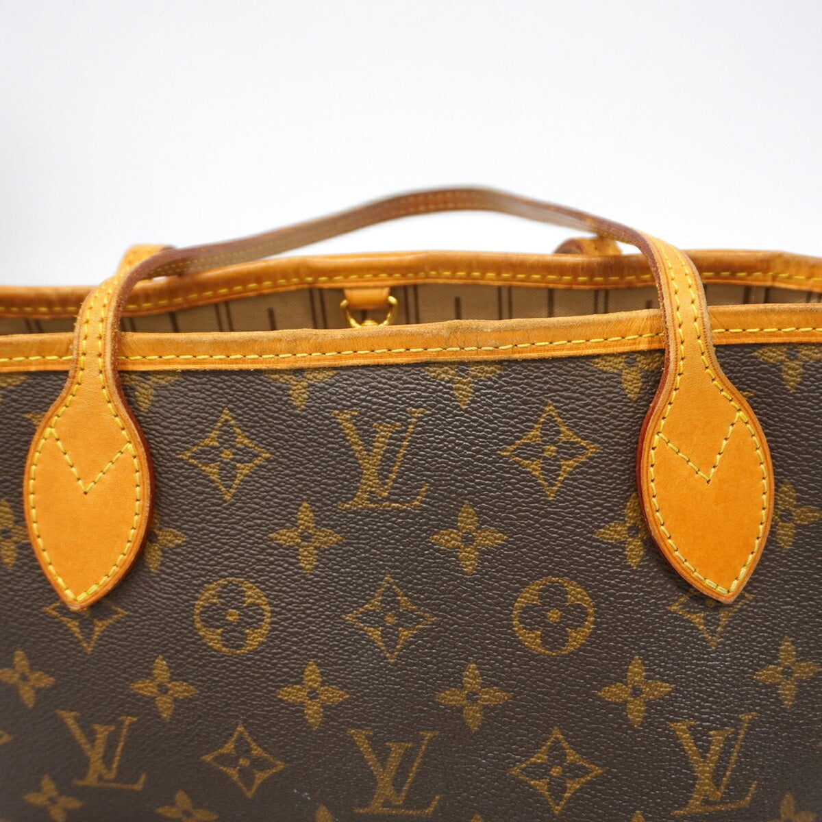 Louis Vuitton Brown Tote Bag (Pre-Owned)
