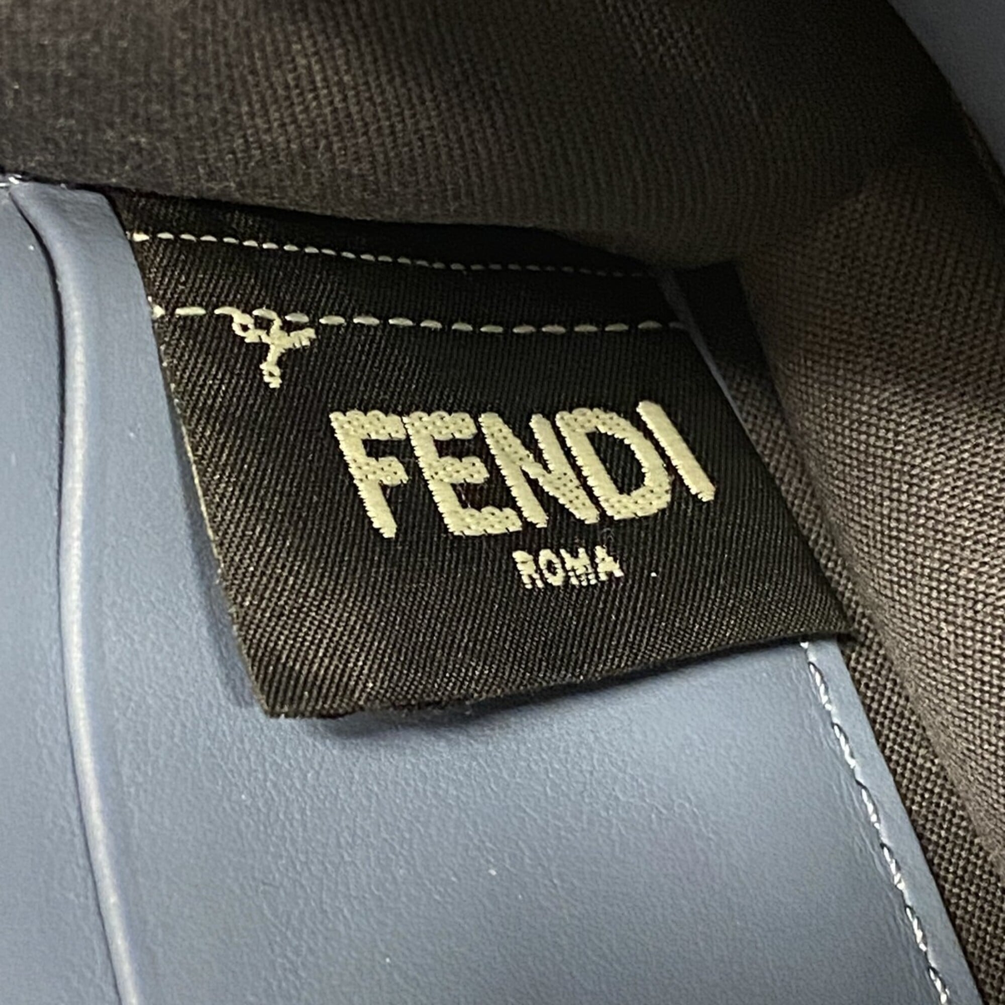 Fendi Blue Leather Shoulder Bag (Pre-Owned)