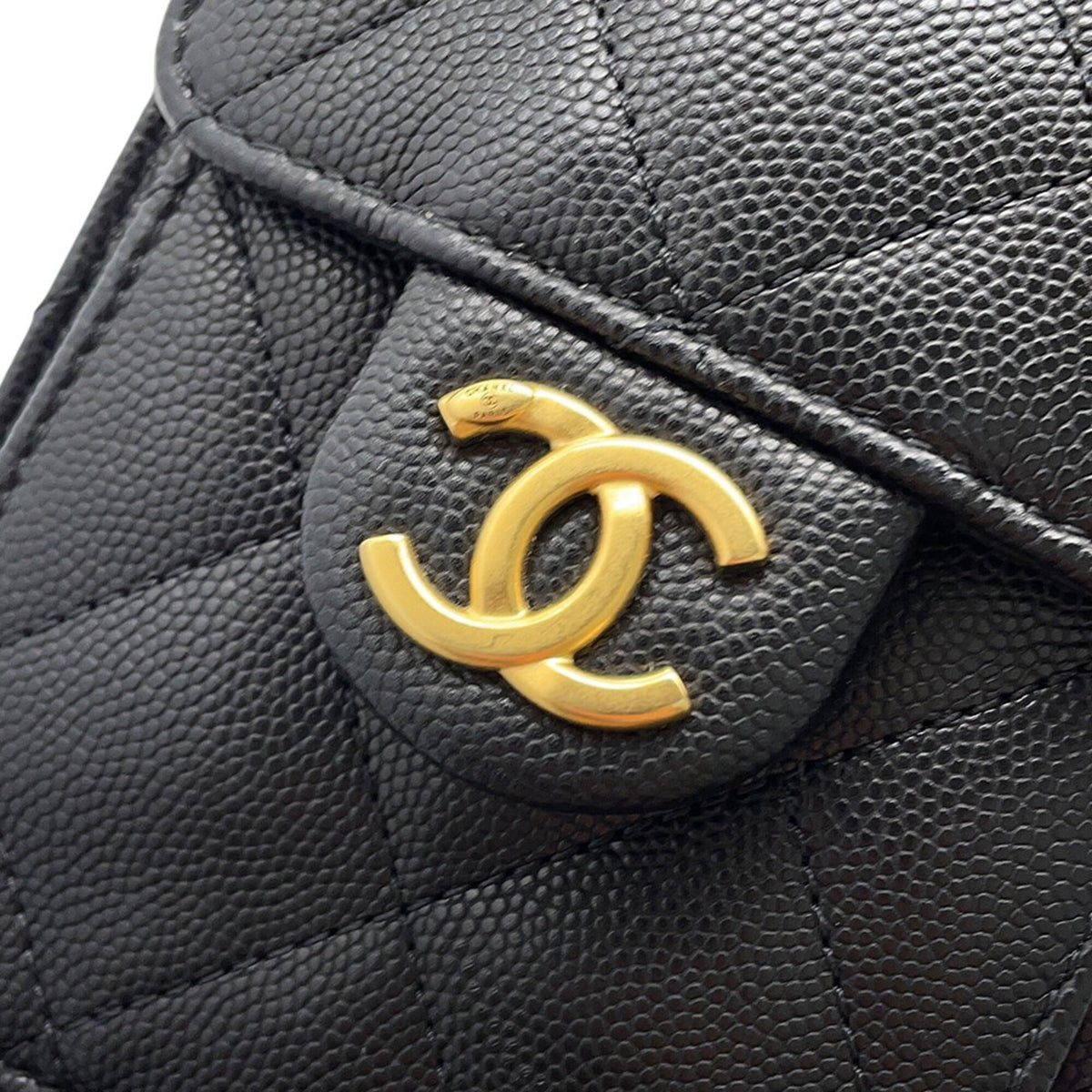 Chanel Black Grained Calfskin Handbag Shoulder Bag (Pre-Owned)