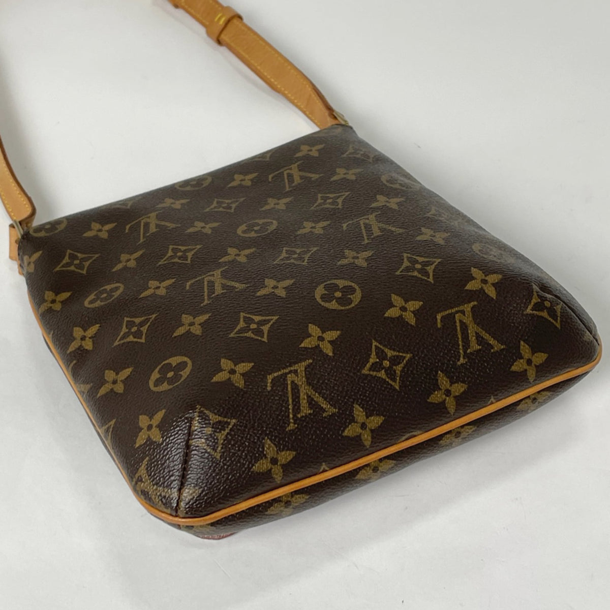 Louis Vuitton Monogram Brown Monogram Shoulder Bag (Pre-Owned)