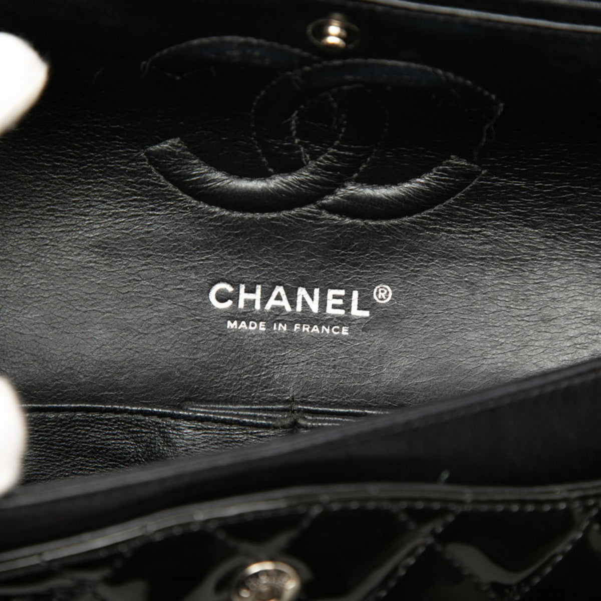 Chanel Black Patent Leather Shoulder Bag (Pre-Owned)