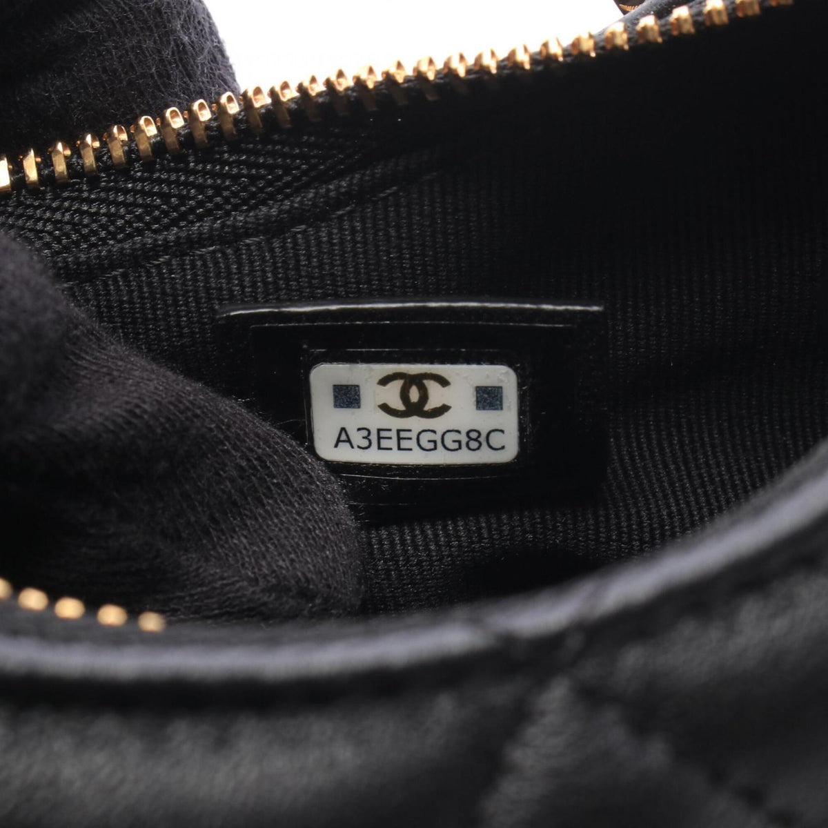 Chanel Black Leather Handbag Shoulder Bag (Pre-Owned)