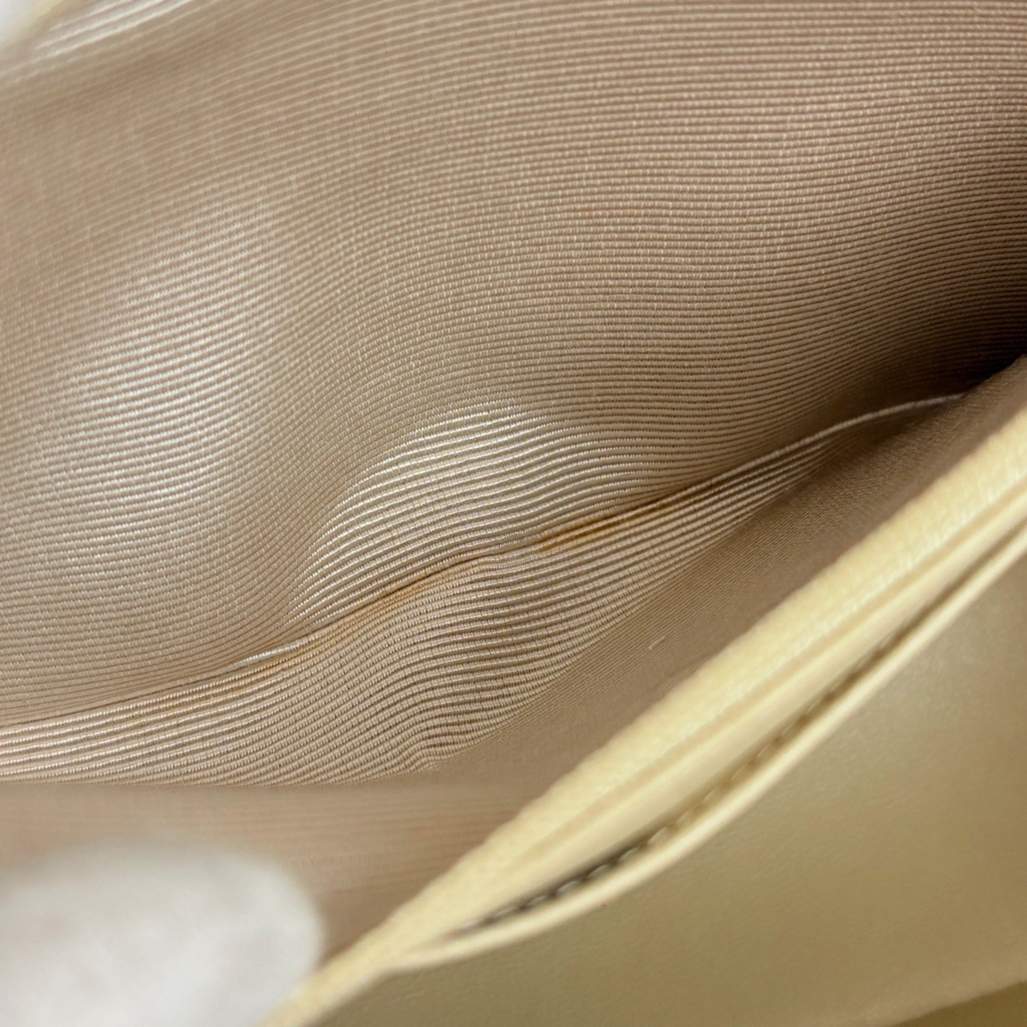 Chanel Beige Grained Calfskin Shoulder Bag (Pre-Owned)