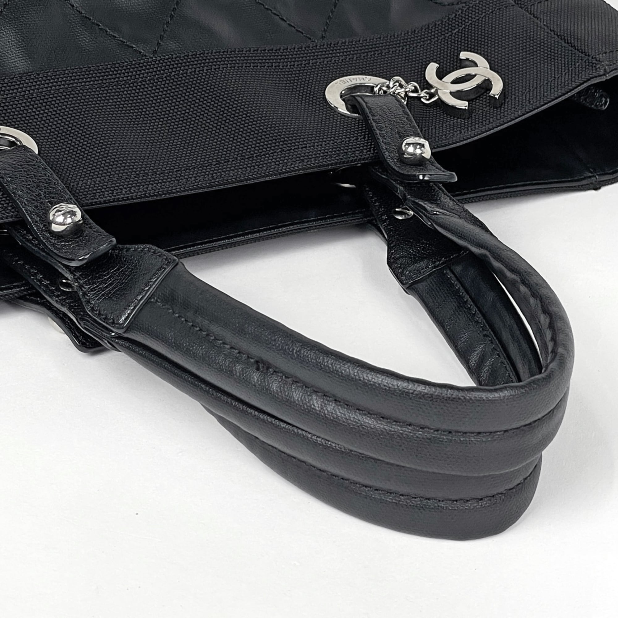 Chanel Black Coated Canvas Tote Bag (Pre-Owned)