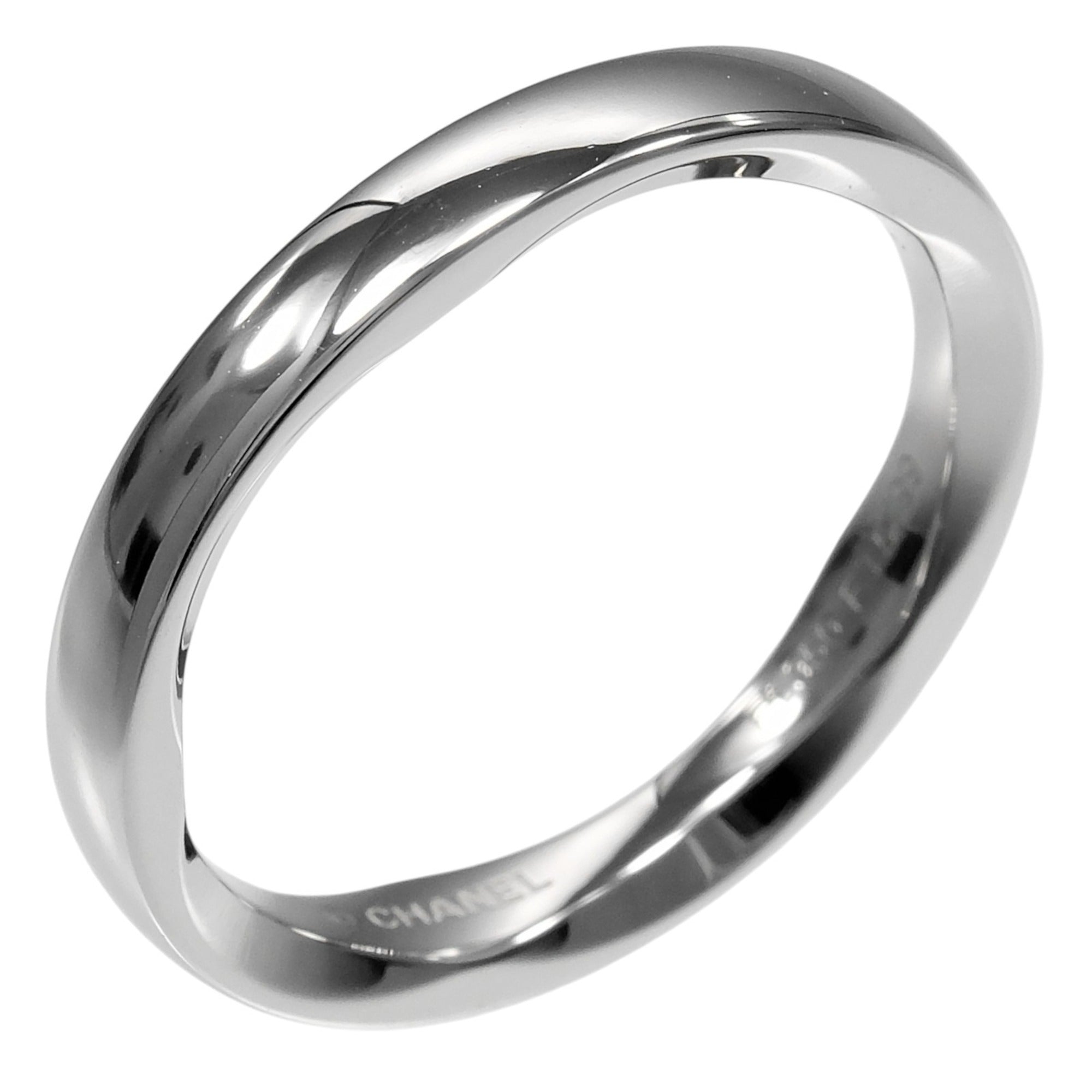 Chanel Silver Platinum 950 Band Ring (Pre-Owned)