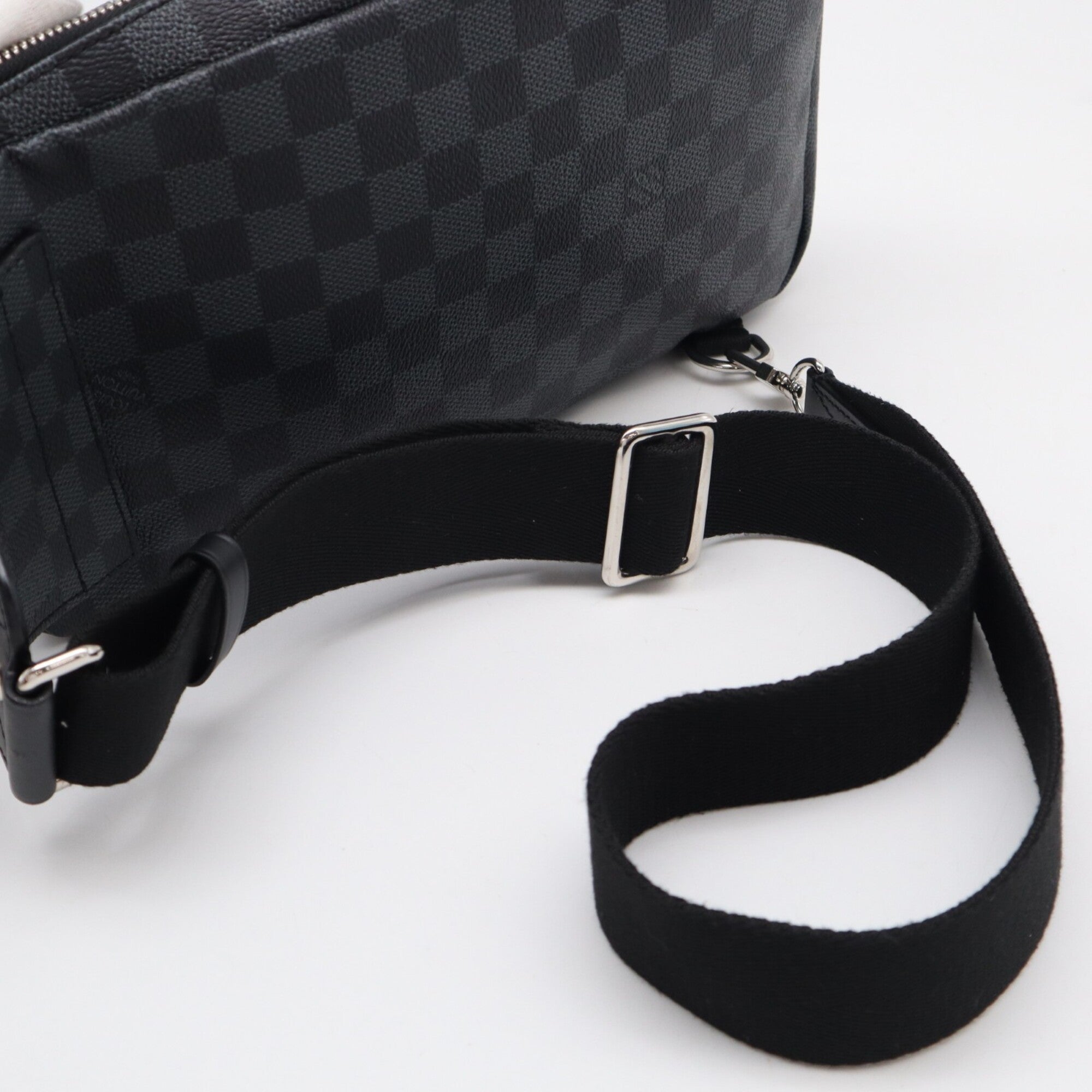 Louis Vuitton Damier Graphite Black Coated Canvas Leather Shoulder Bag (Pre-Owned)