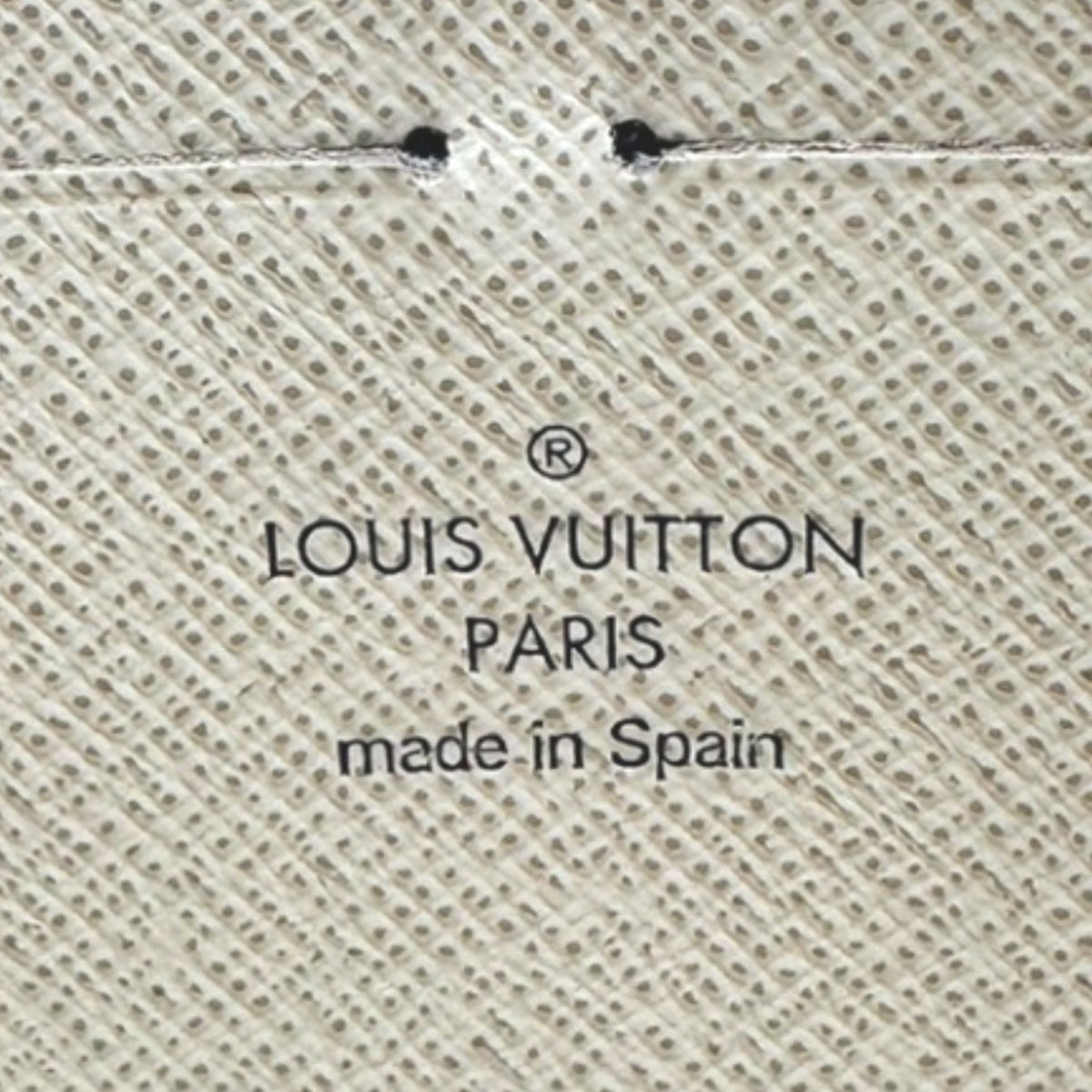 Louis Vuitton Damier Azur White Damier Azur Long Wallet (Bi-Fold) (Pre-Owned)