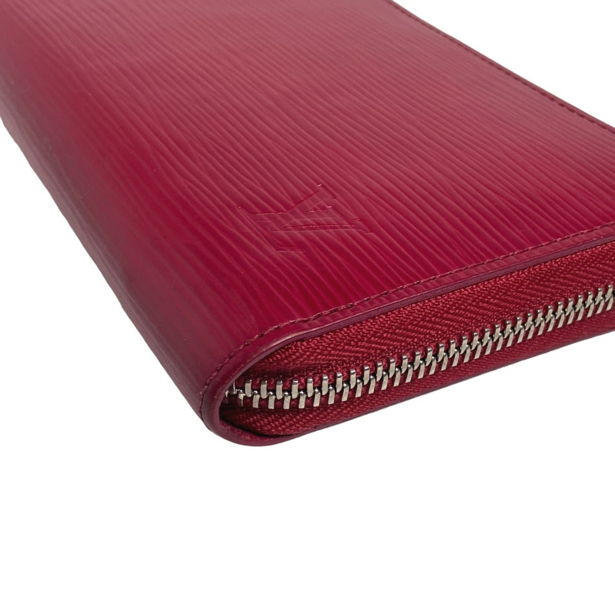 Louis Vuitton Fuchsia Epi Leather Long Wallet (Bi-Fold) (Pre-Owned)