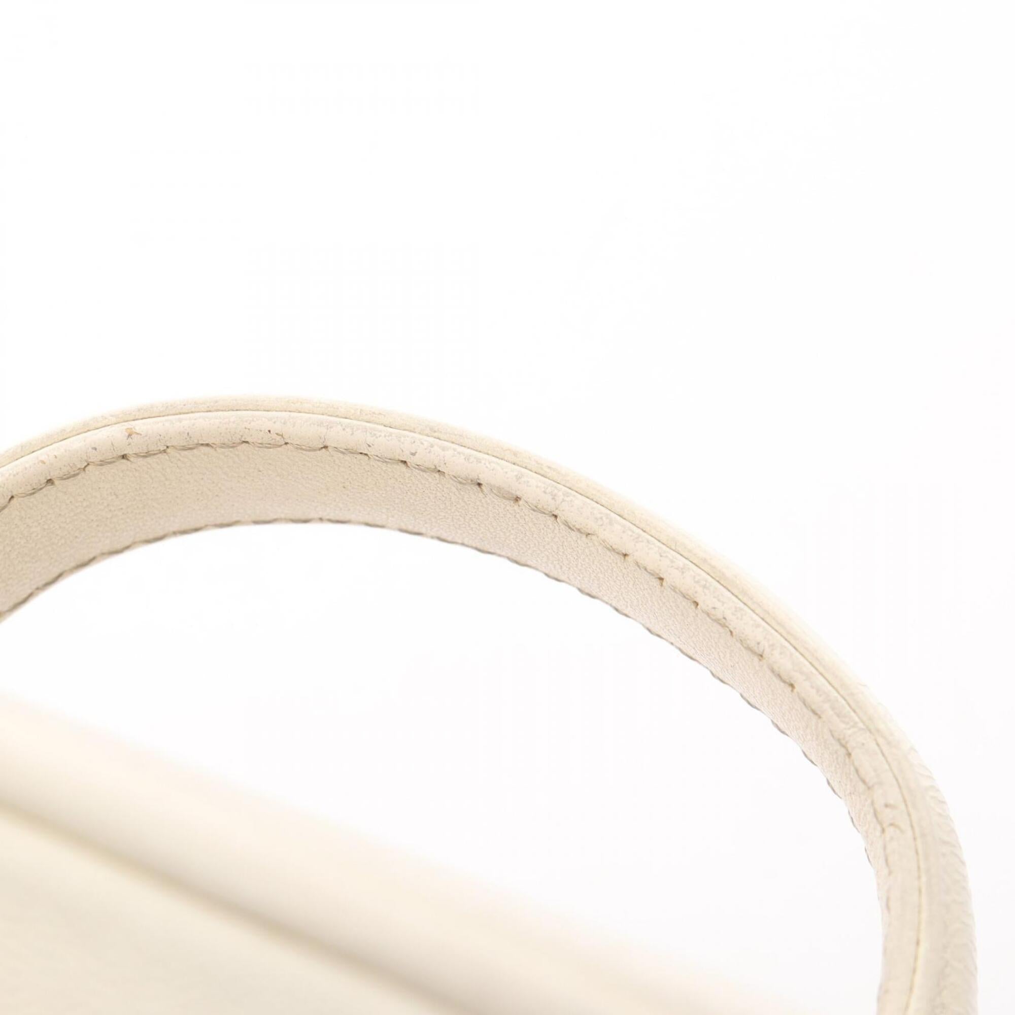 Chanel White Leather Handbag Vanity Bag (Pre-Owned)