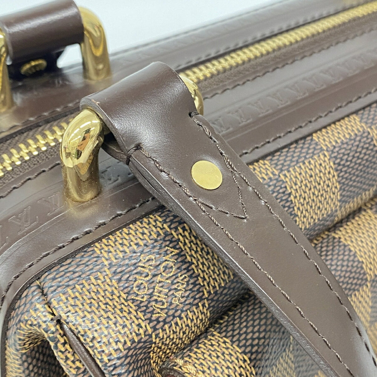 Louis Vuitton Ebene Handbag (Pre-Owned)