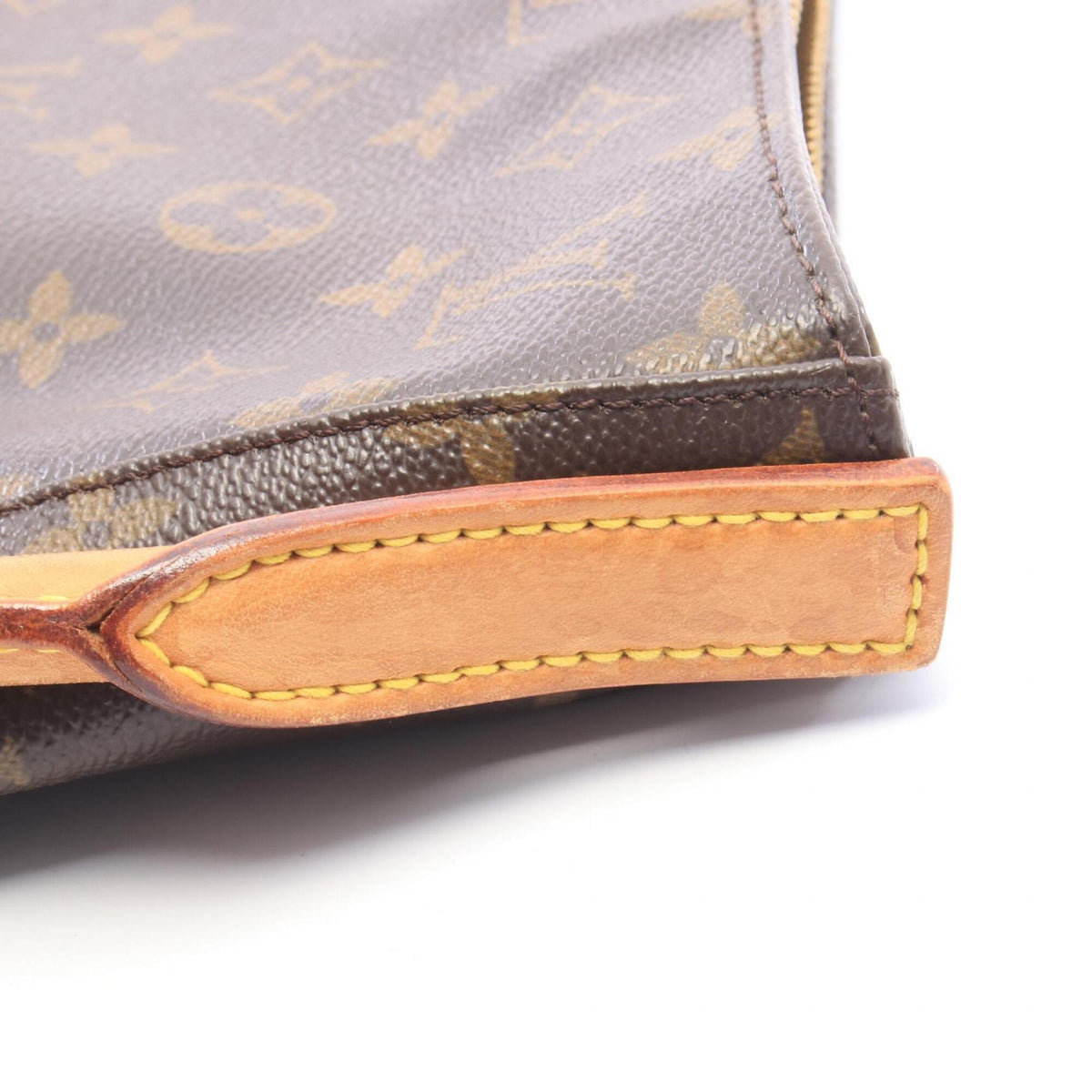 Louis Vuitton Brown Coated Canvas Handbag Shoulder Bag (Pre-Owned)