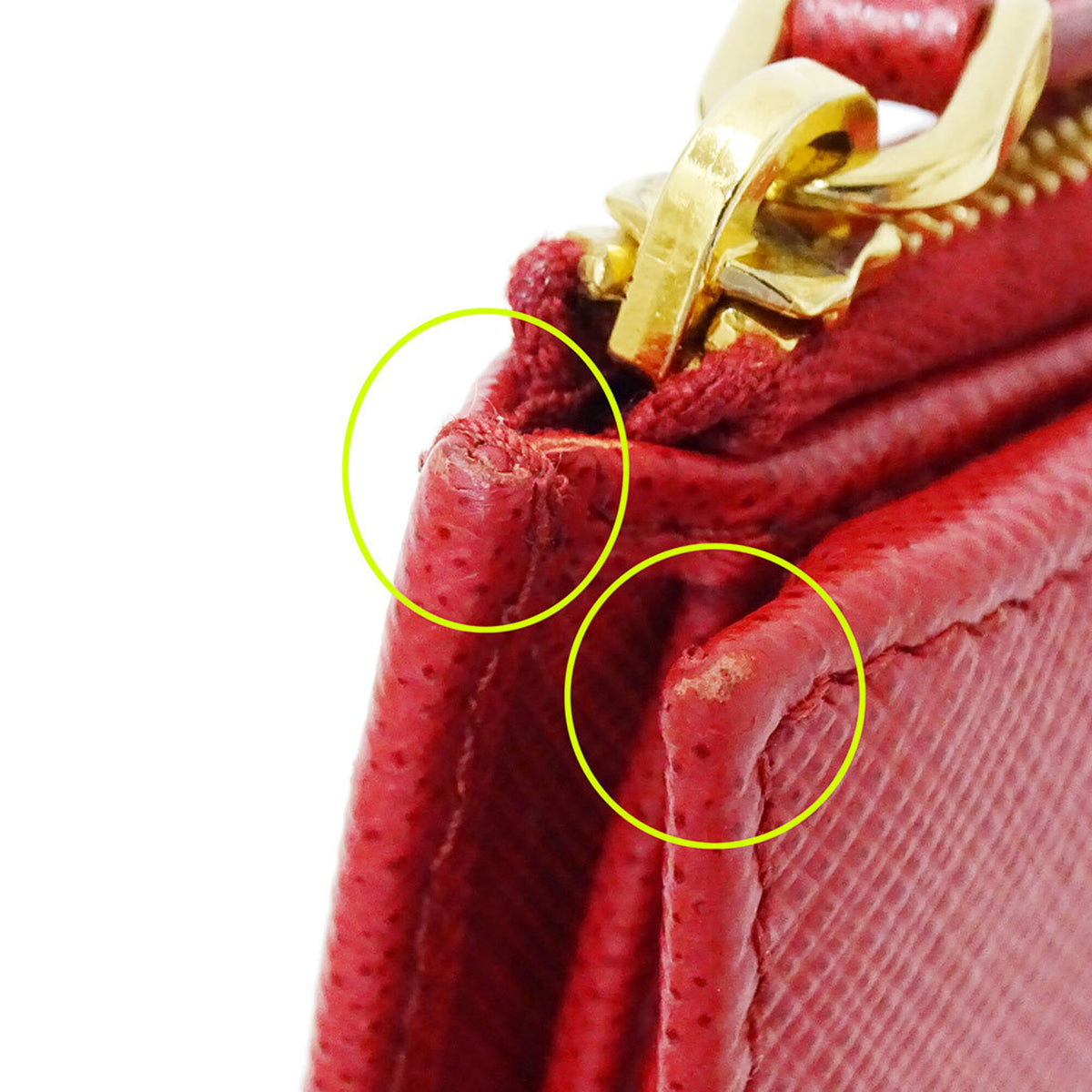 Prada Red Color Saffiano Wallet (Bi-Fold) (Pre-Owned)