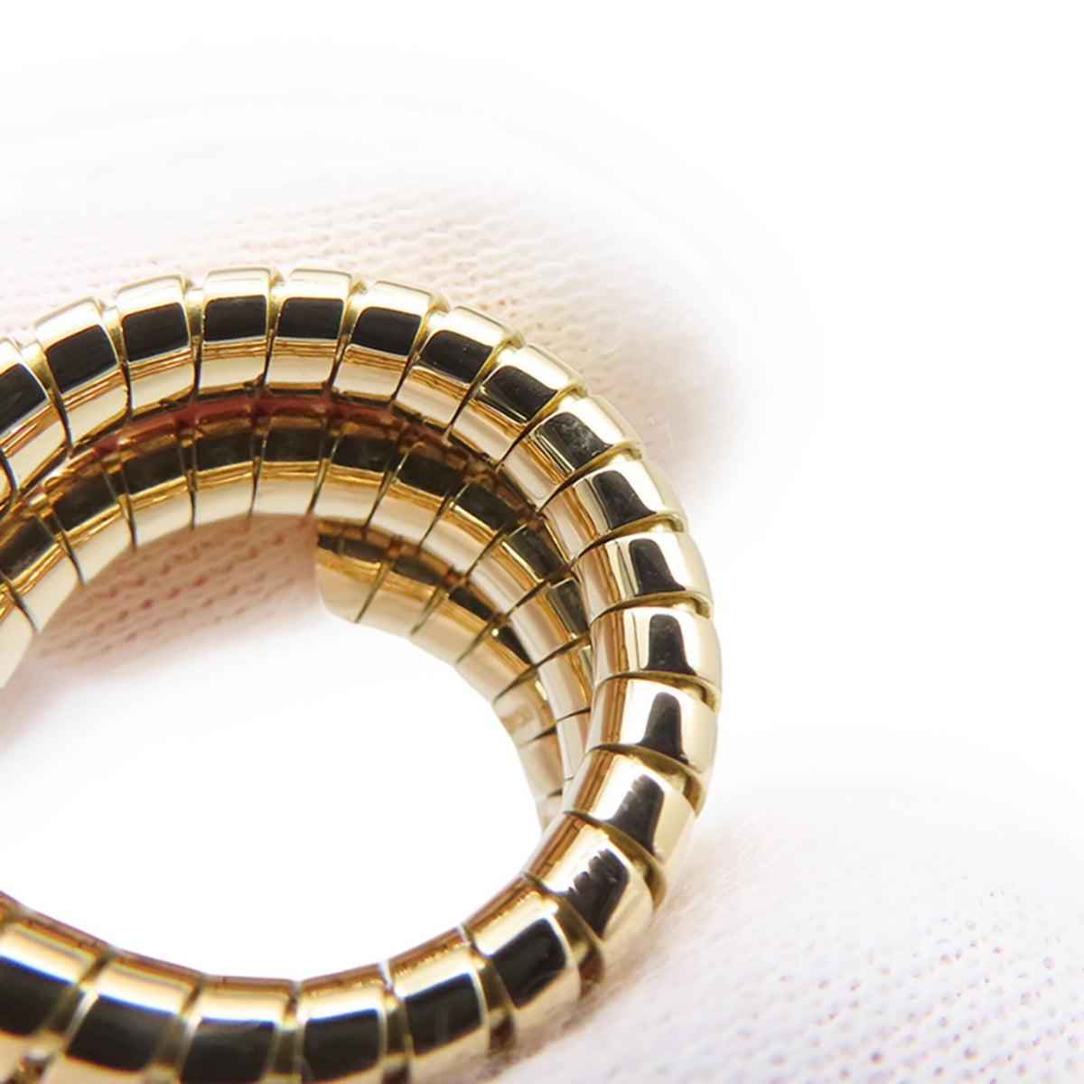 Bvlgari Yellow Gold Yellow Gold (18K) Band Ring (Pre-Owned)