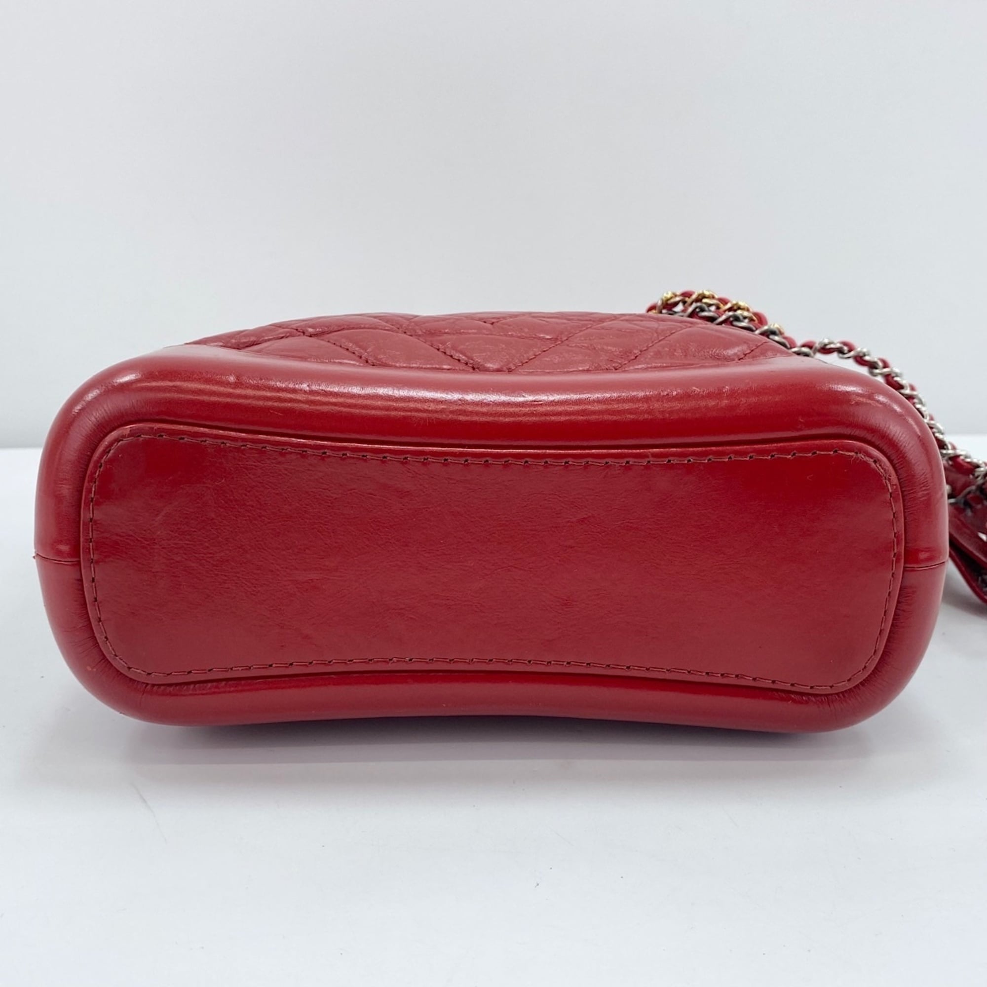 Chanel Clear Red Color Shoulder Bag (Pre-Owned)