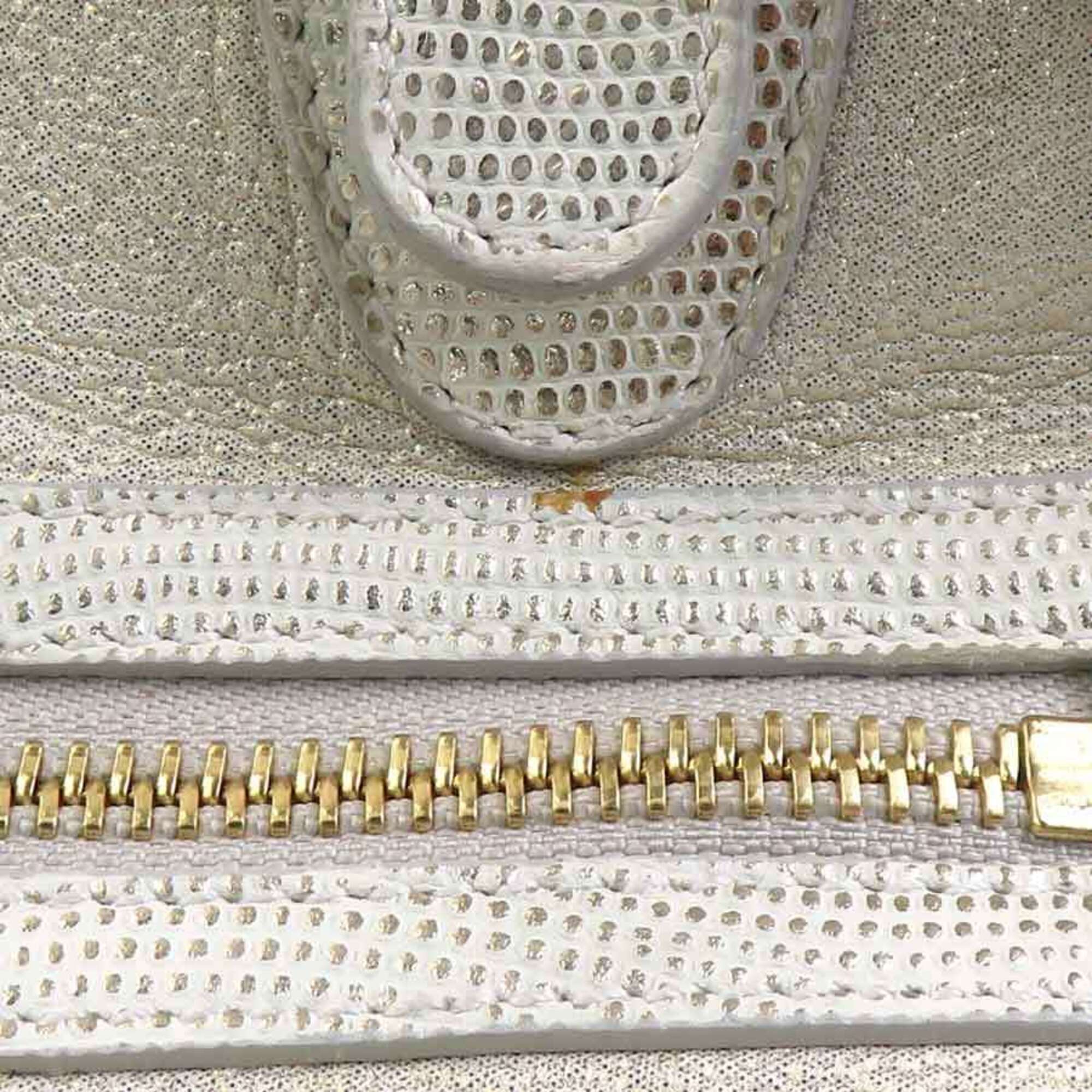 Bvlgari White Leather Handbag Shoulder Bag (Pre-Owned)