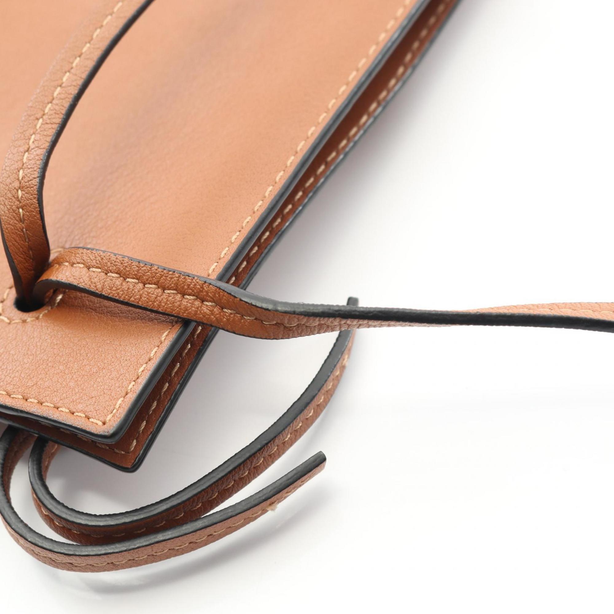 Loewe Brown Leather Shoulder Bag (Pre-Owned)