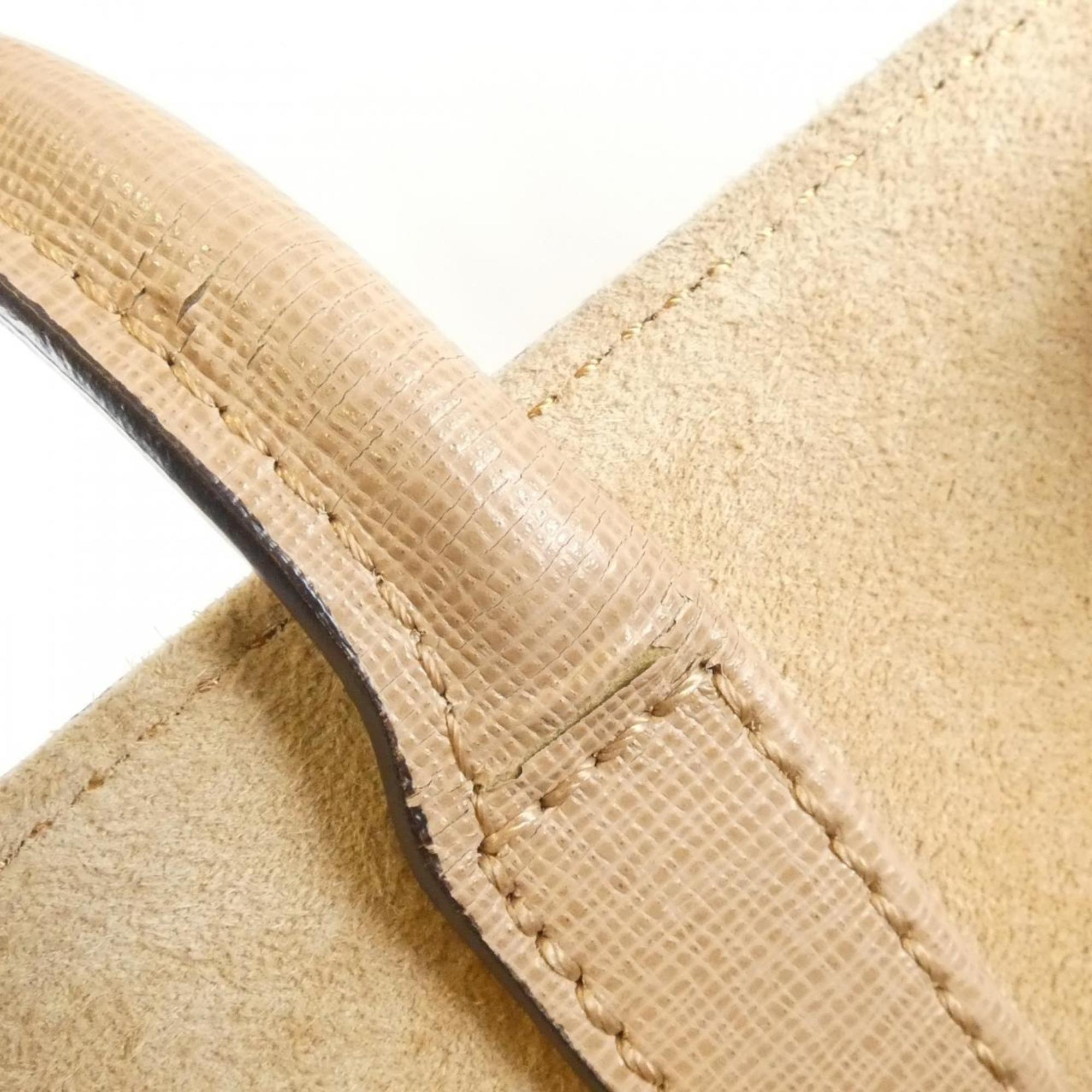 Fendi Beige Leather Handbag (Pre-Owned)