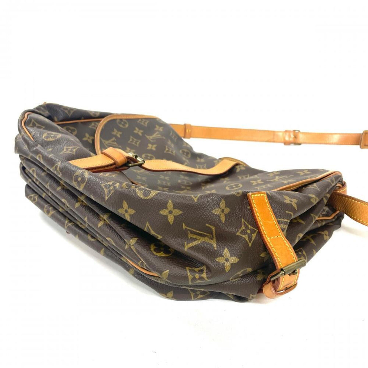 Louis Vuitton Brown Monogram Canvas Shoulder Bag (Pre-Owned)