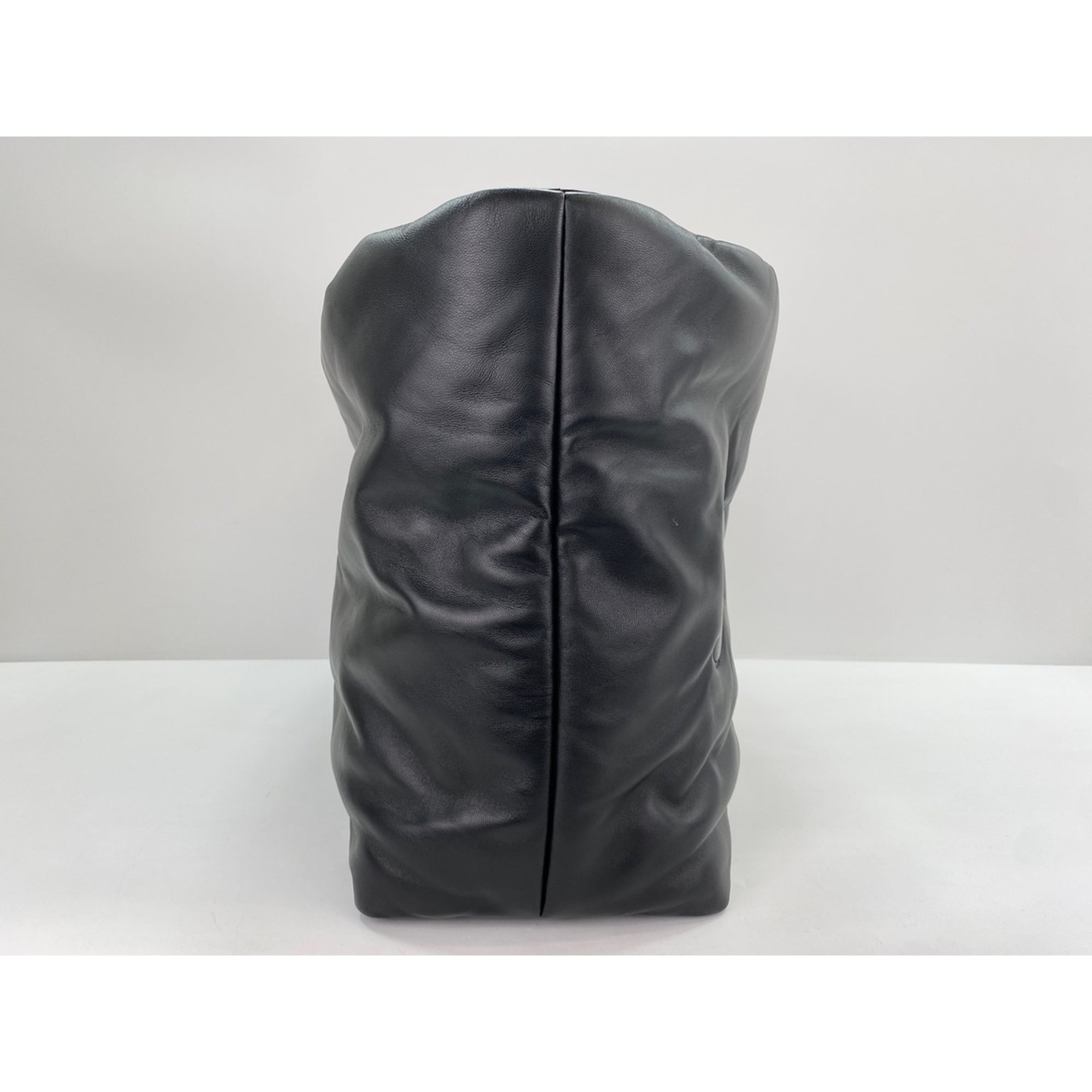 Yves Saint Laurent Black Tote Bag (Pre-Owned)