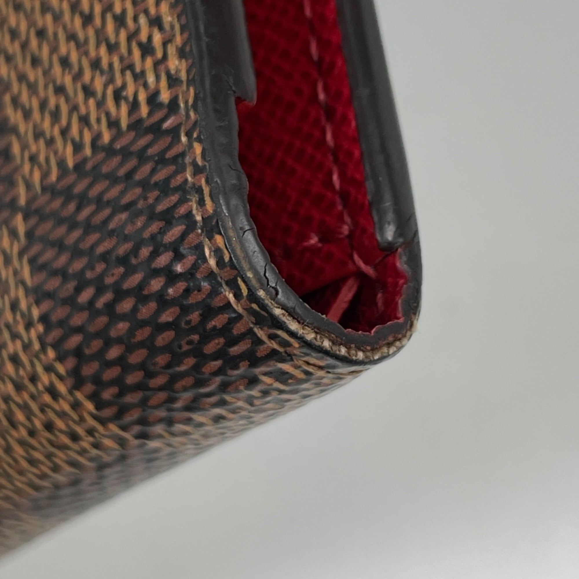 Louis Vuitton Brown Red Color Wallet (Tri-Fold) (Pre-Owned)