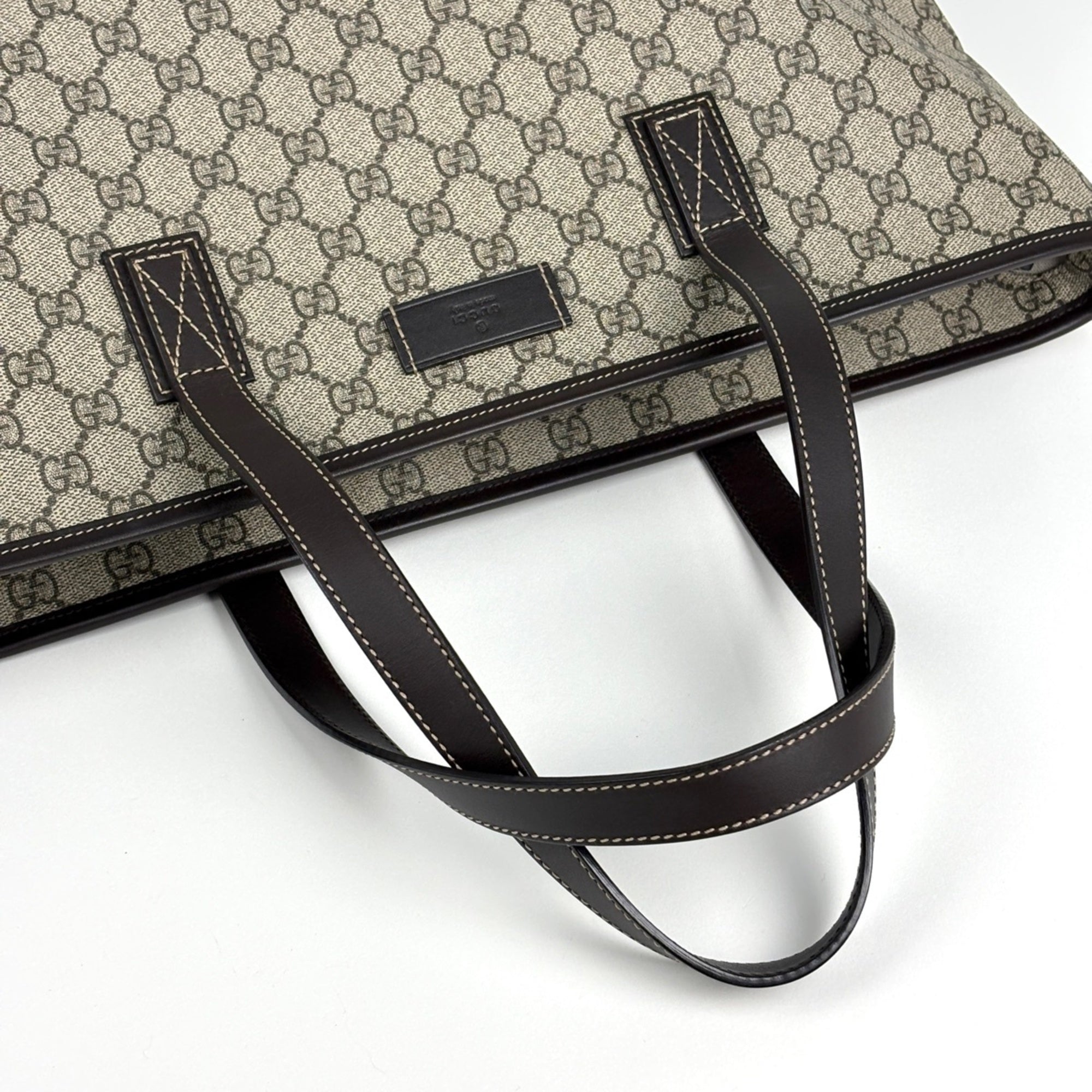 Gucci Brown Coated Canvas Tote Bag (Pre-Owned)
