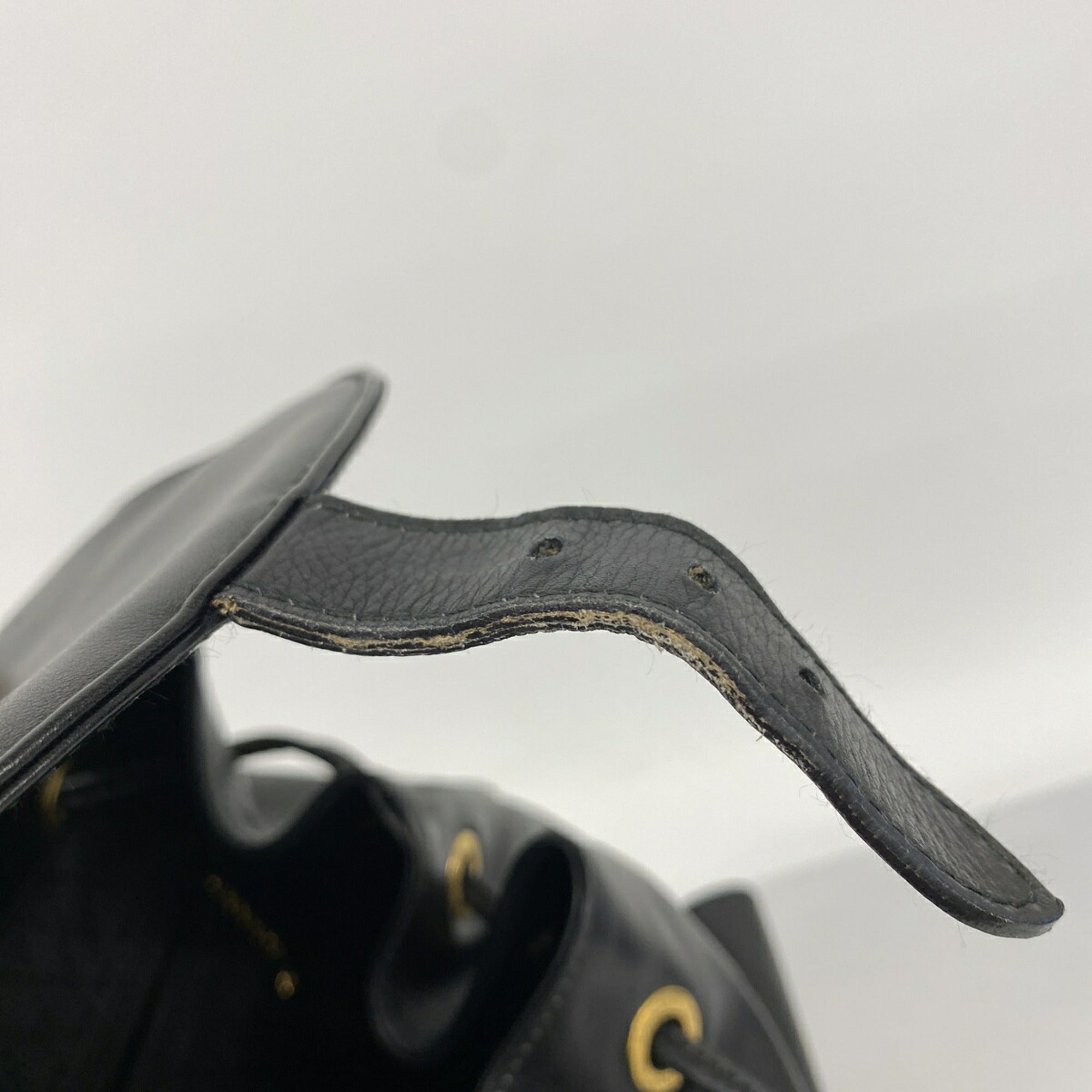 Gucci Black Leather Backpack (Pre-Owned)