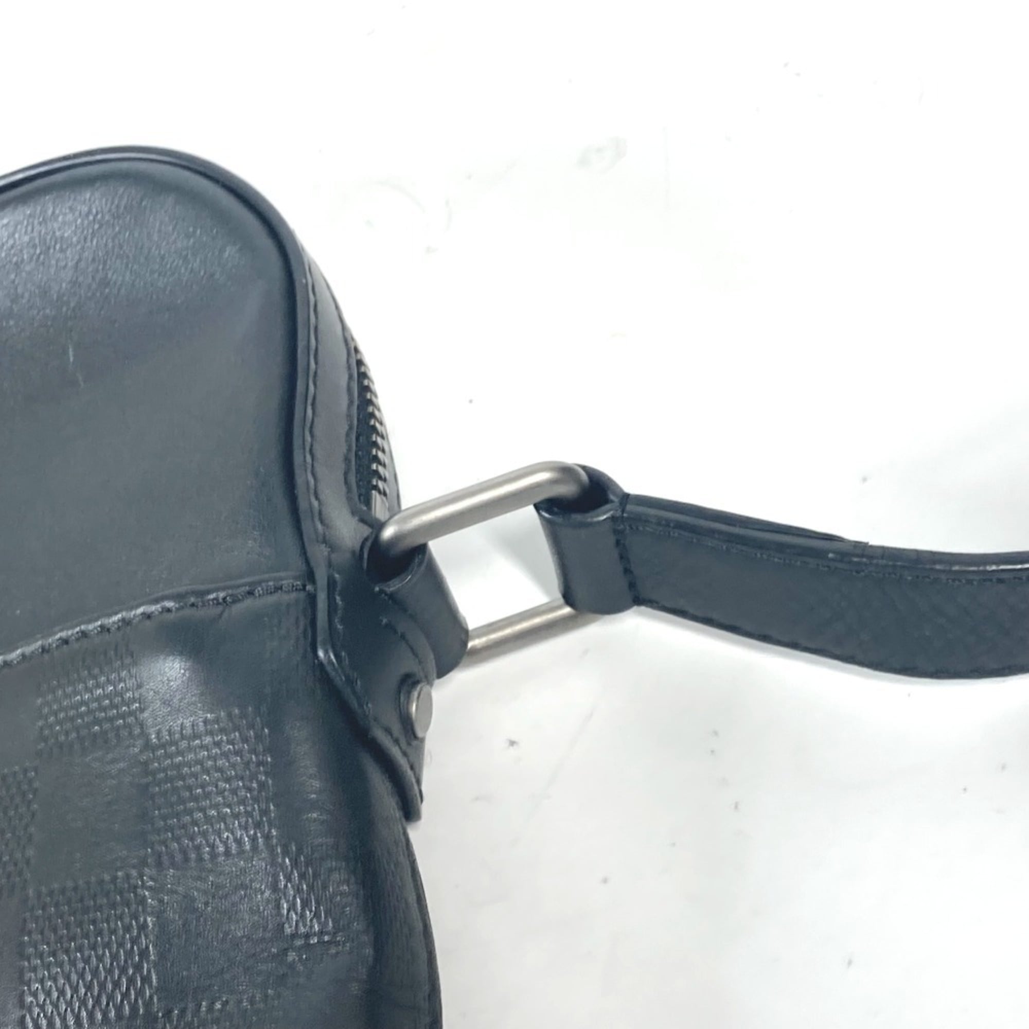 Louis Vuitton Black Galle Onyx Damier Infini Pochette Shoulder Bag (Pre-Owned)