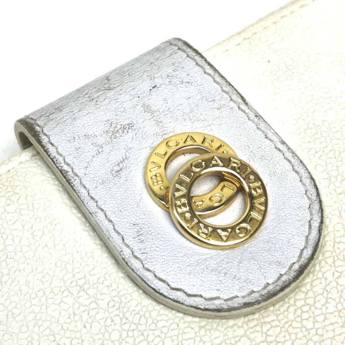 Bvlgari White Leather Long Wallet (Bi-Fold) (Pre-Owned)