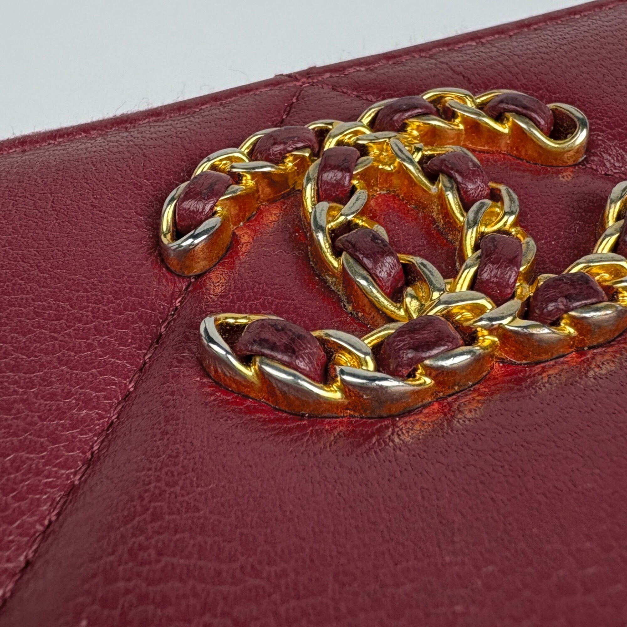 Chanel Red Color Leather Coin Purse/Coin Case (Pre-Owned)