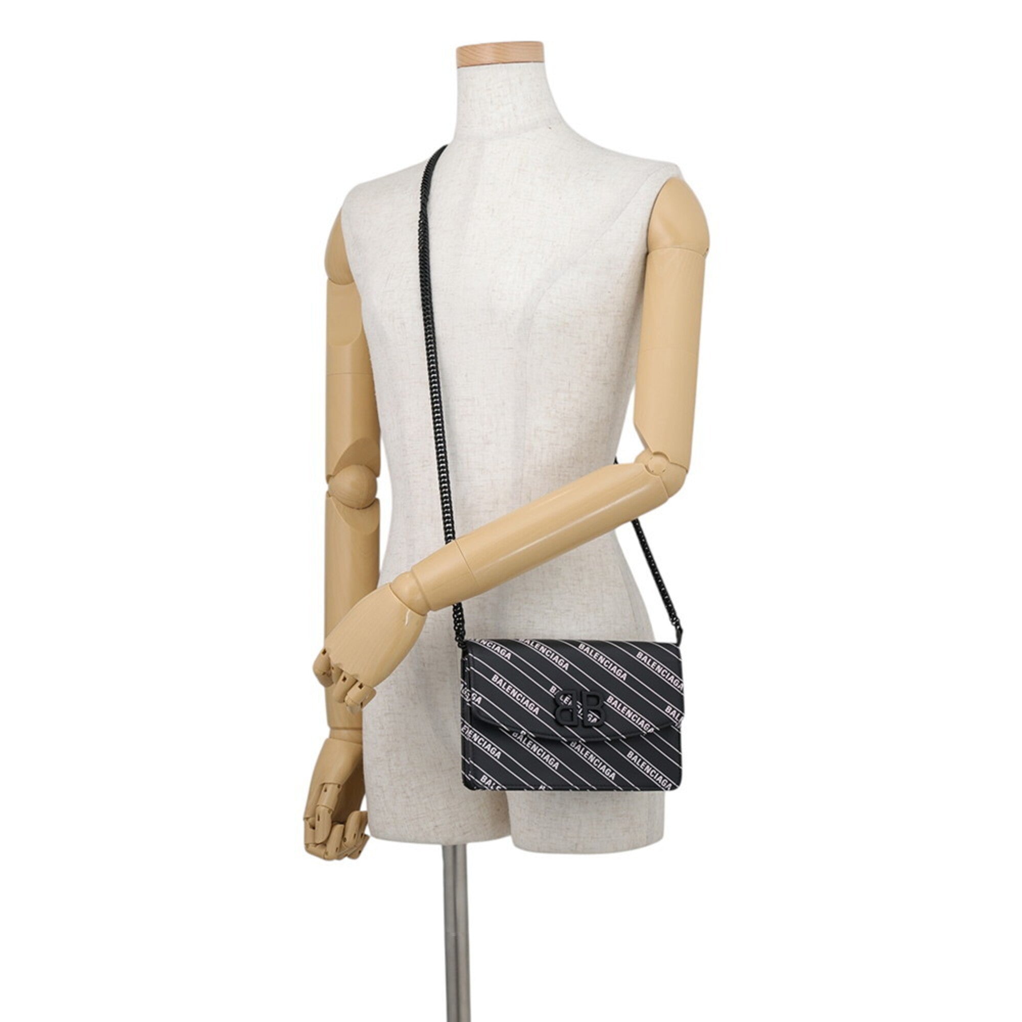 Balenciaga Black Leather Handbag Shoulder Bag (Pre-Owned)
