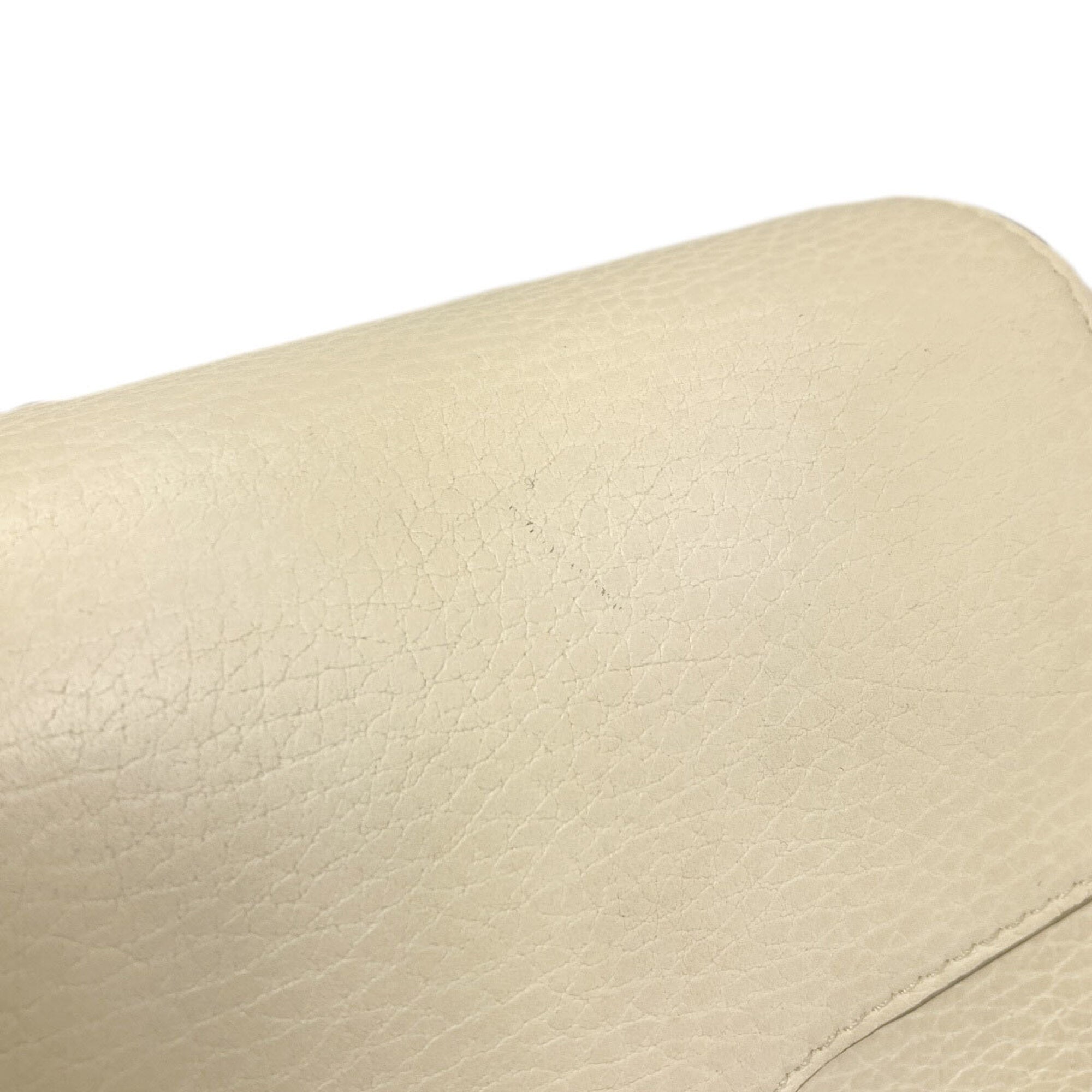 Gucci Ivory Leather Shoulder Bag (Pre-Owned)