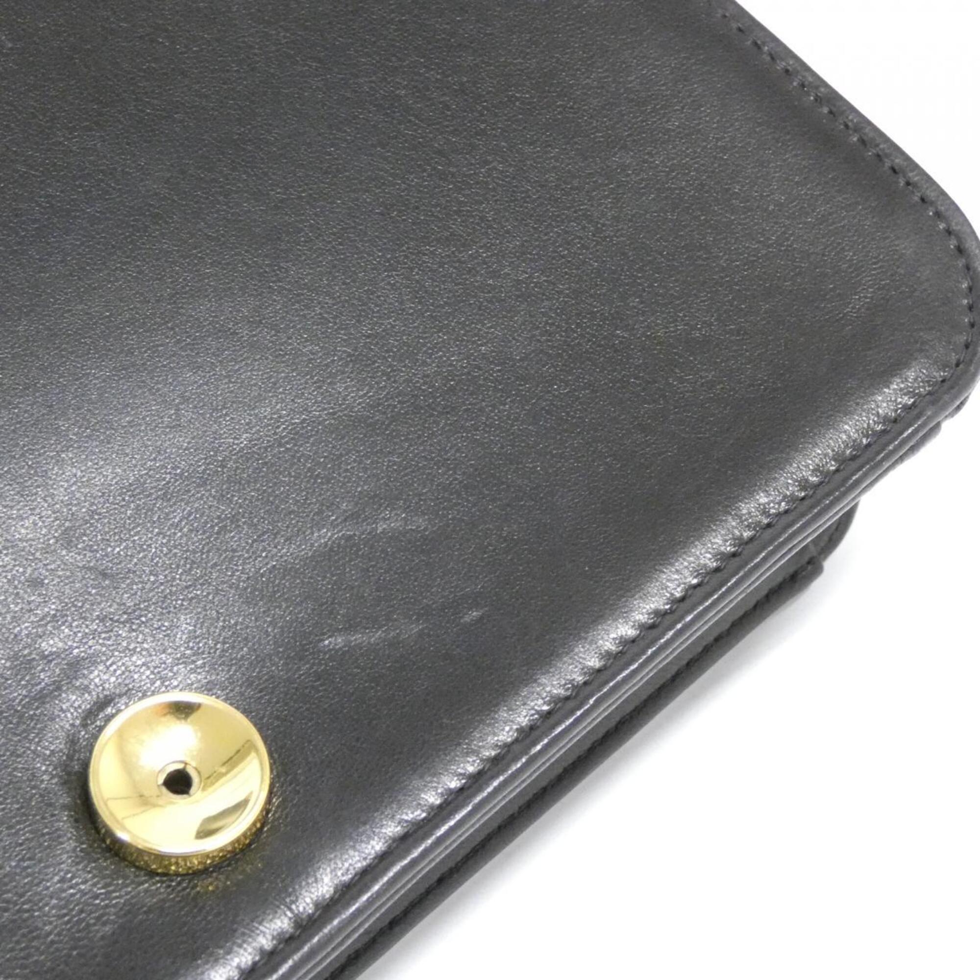 Chanel Black Leather Shoulder Bag (Pre-Owned)