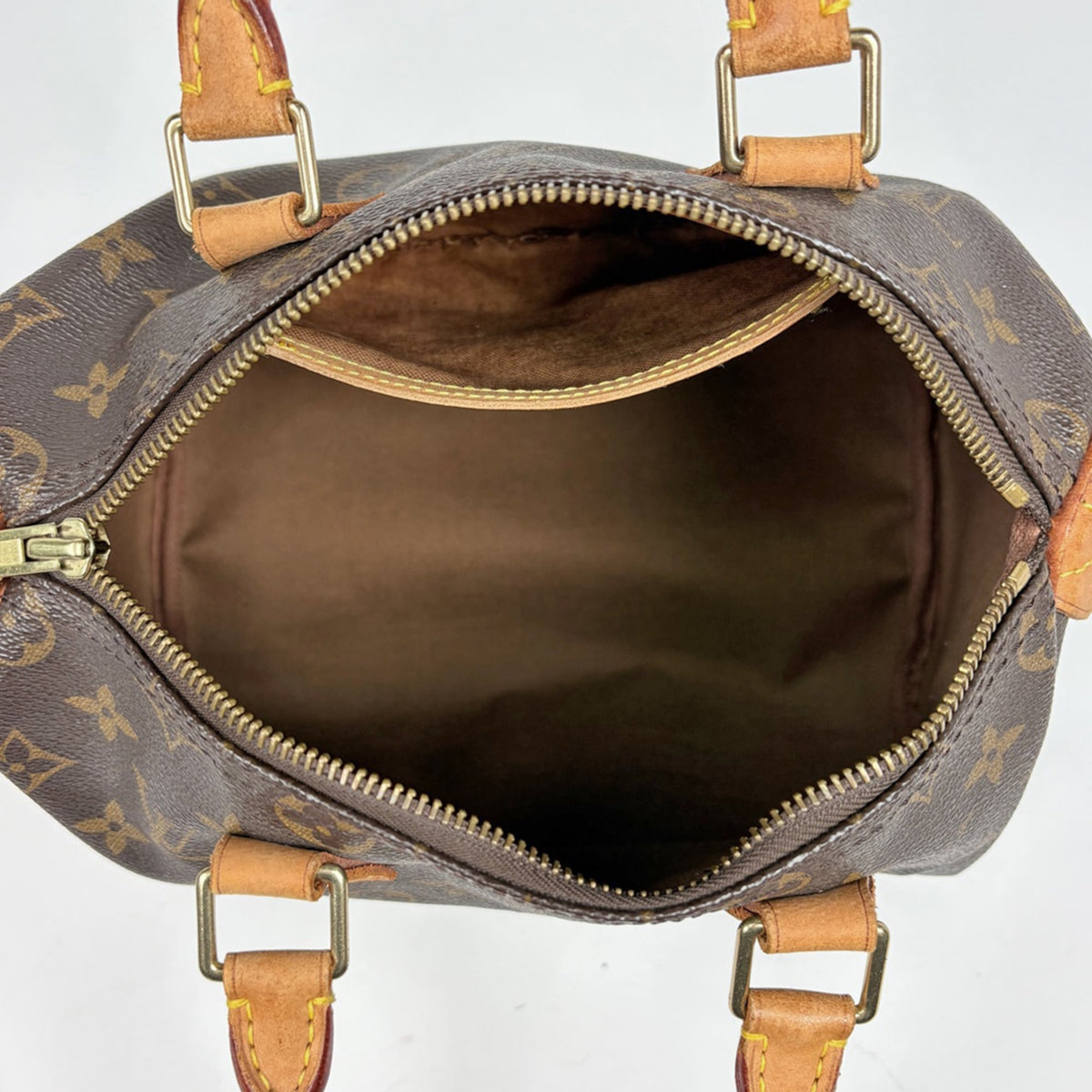 Louis Vuitton Brown Monogram Handbag (Pre-Owned)