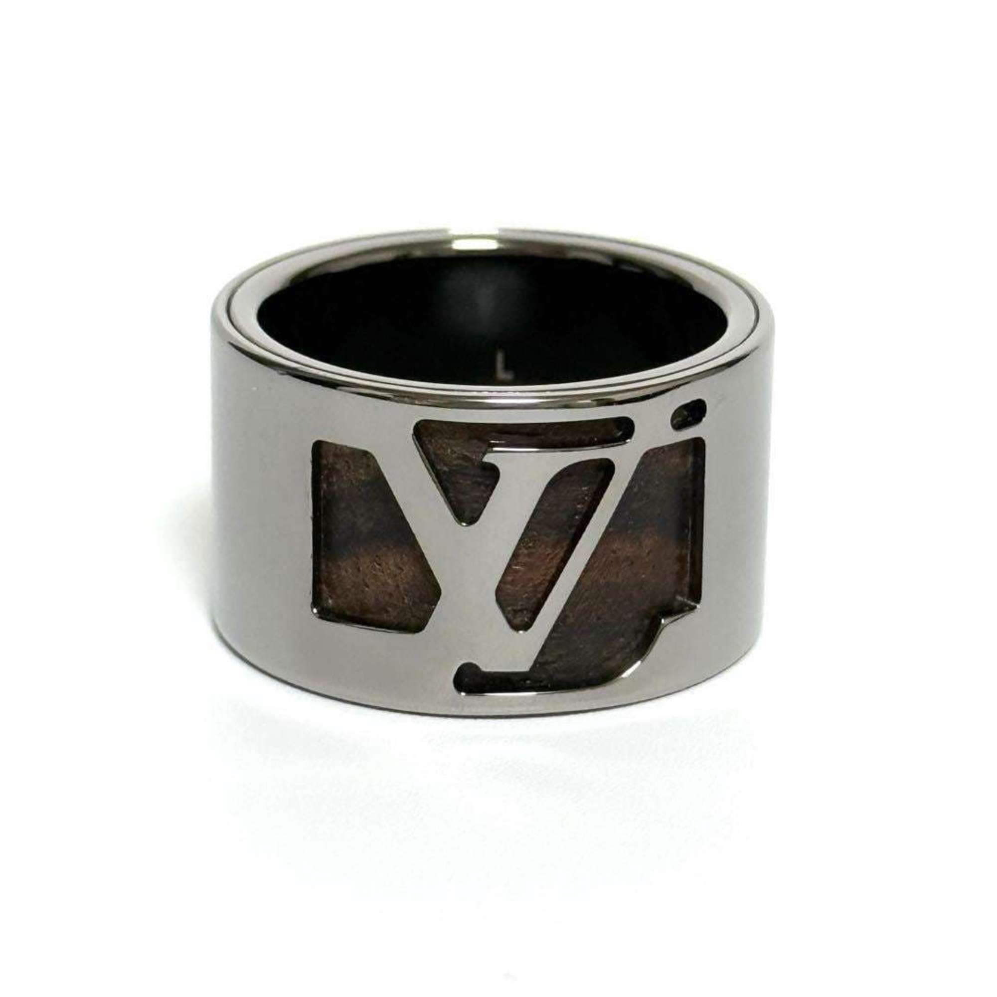 Louis Vuitton Silver Metal Band Ring (Pre-Owned)
