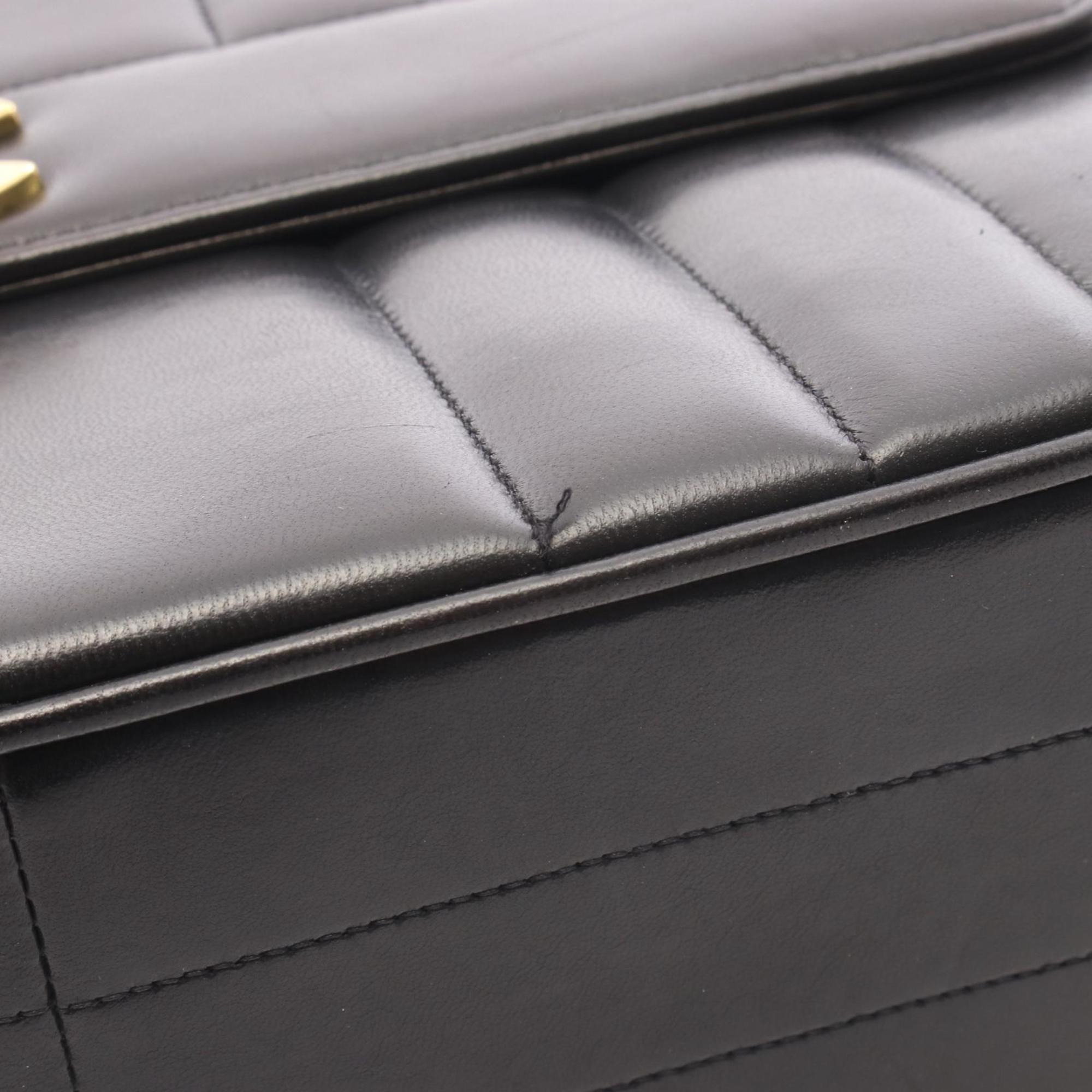 Chanel Black Leather Handbag (Pre-Owned)