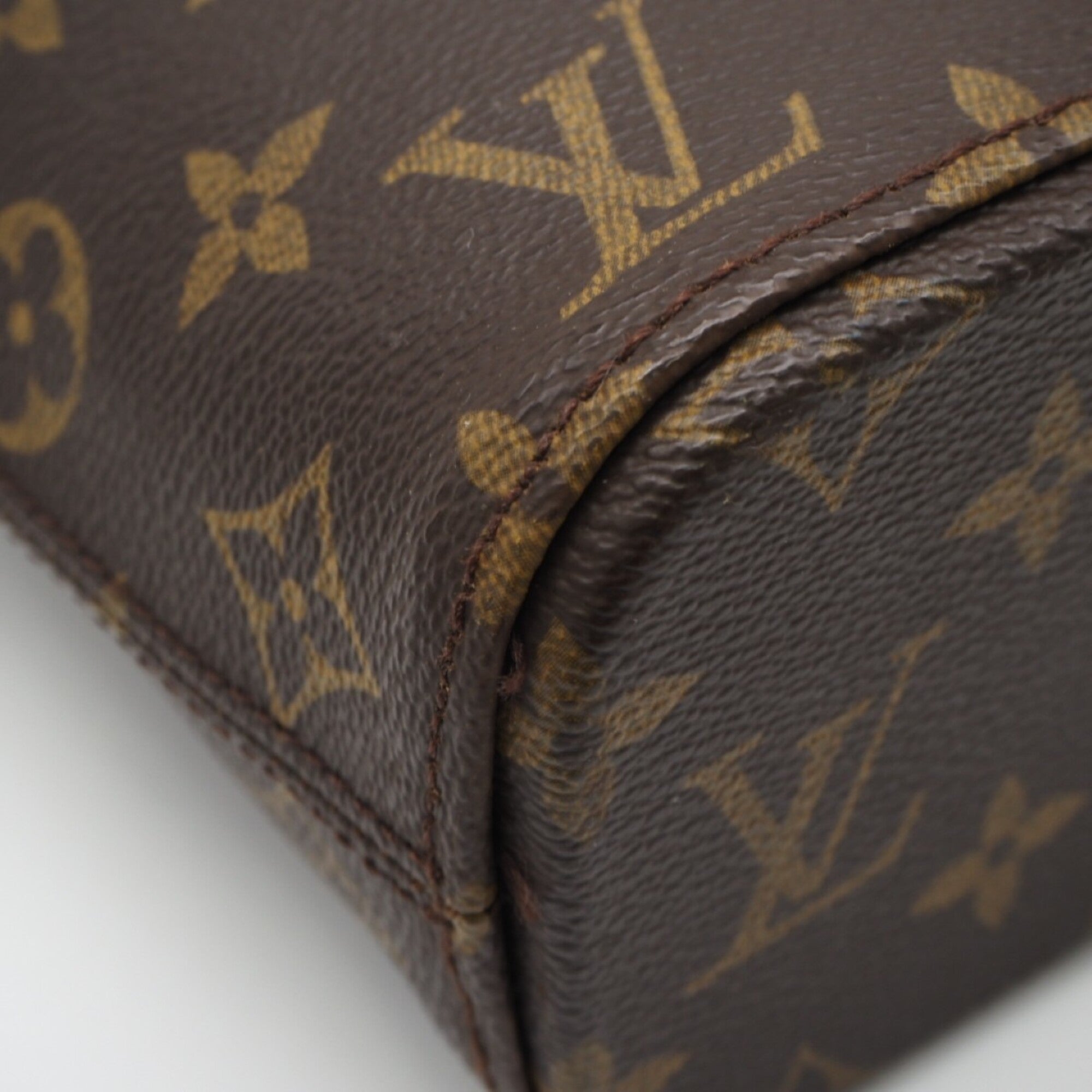Louis Vuitton Monogram Brown Coated Canvas Leather Handbag (Pre-Owned)