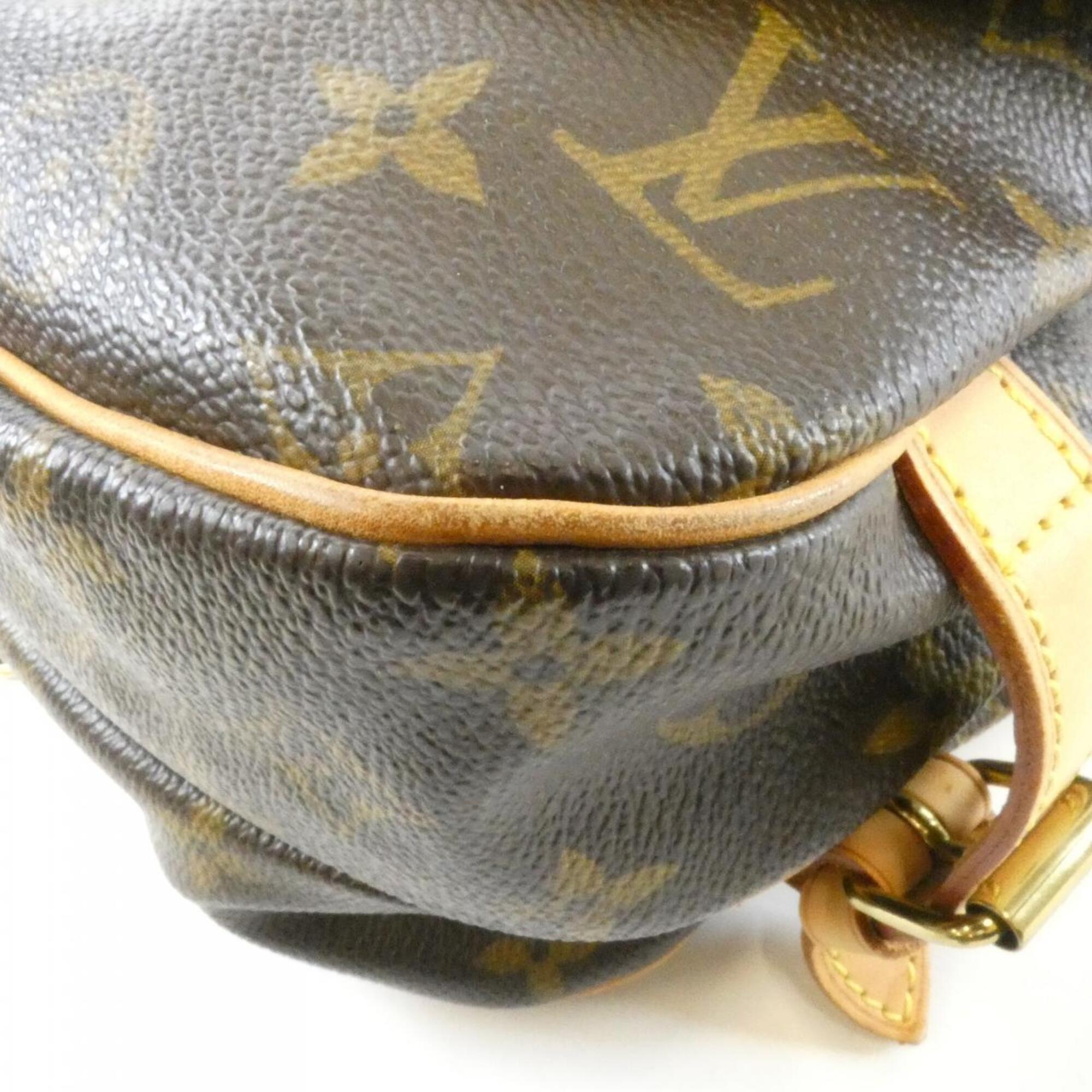 Louis Vuitton Marron Coated Canvas Shoulder Bag (Pre-Owned)