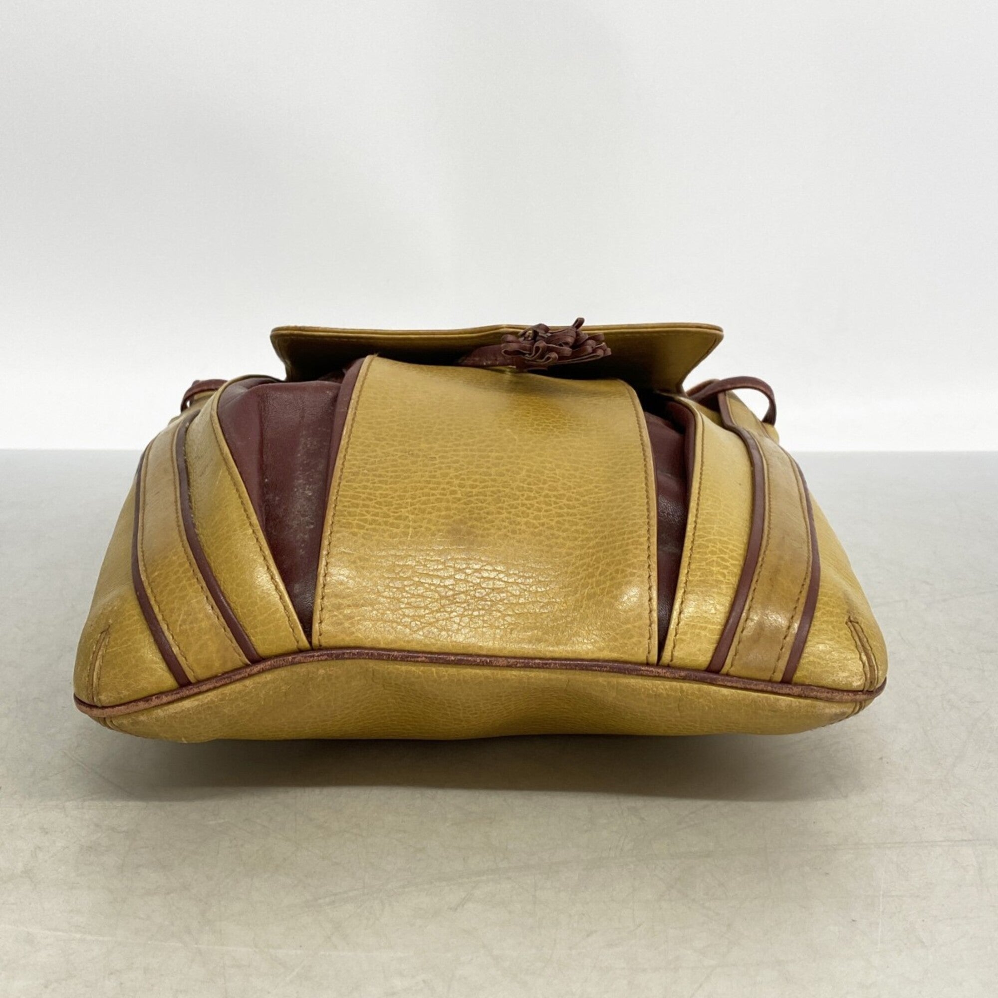 Cartier Bordeaux Brown Leather Shoulder Bag (Pre-Owned)
