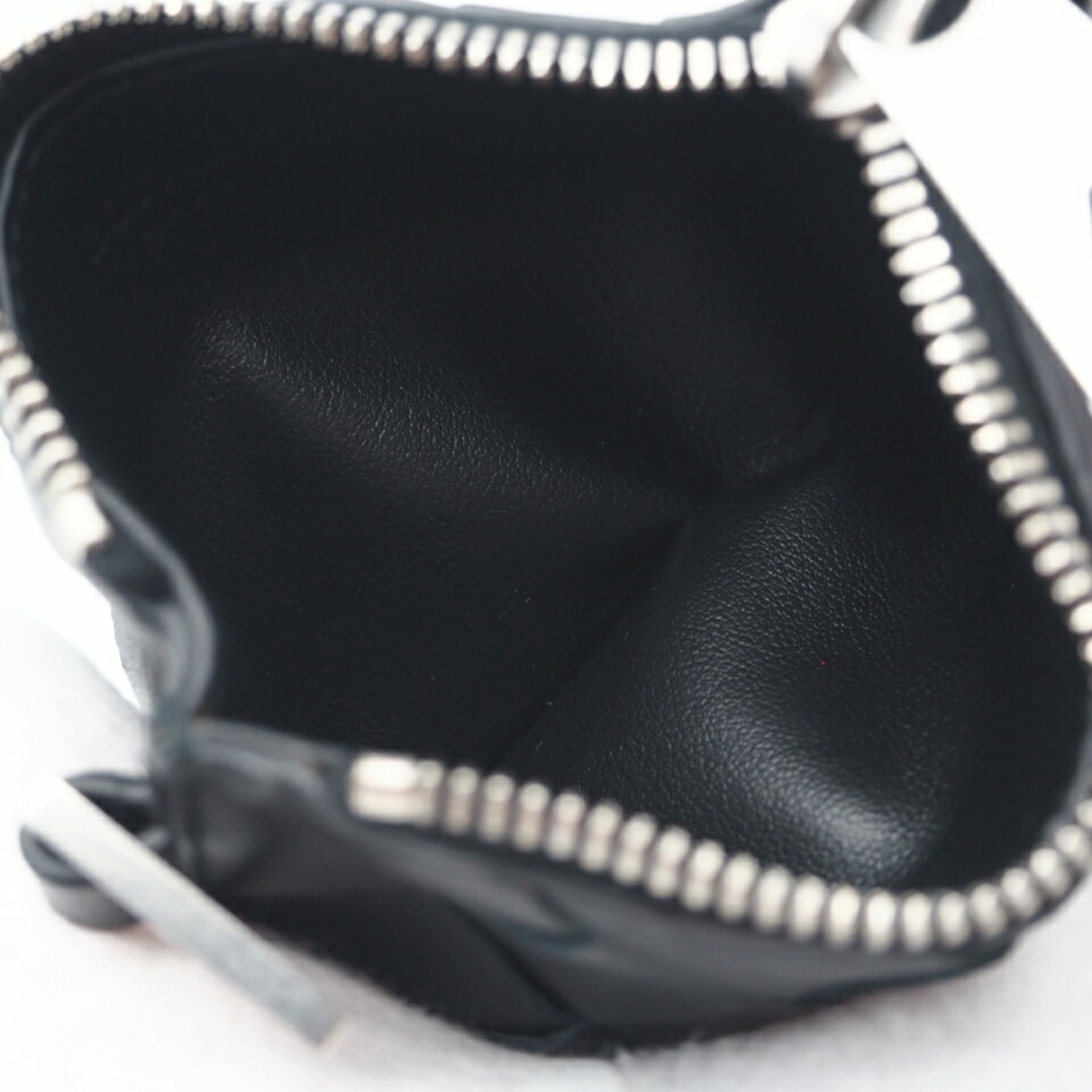 Bottega Veneta Black Leather Coin Purse/Coin Case (Pre-Owned)
