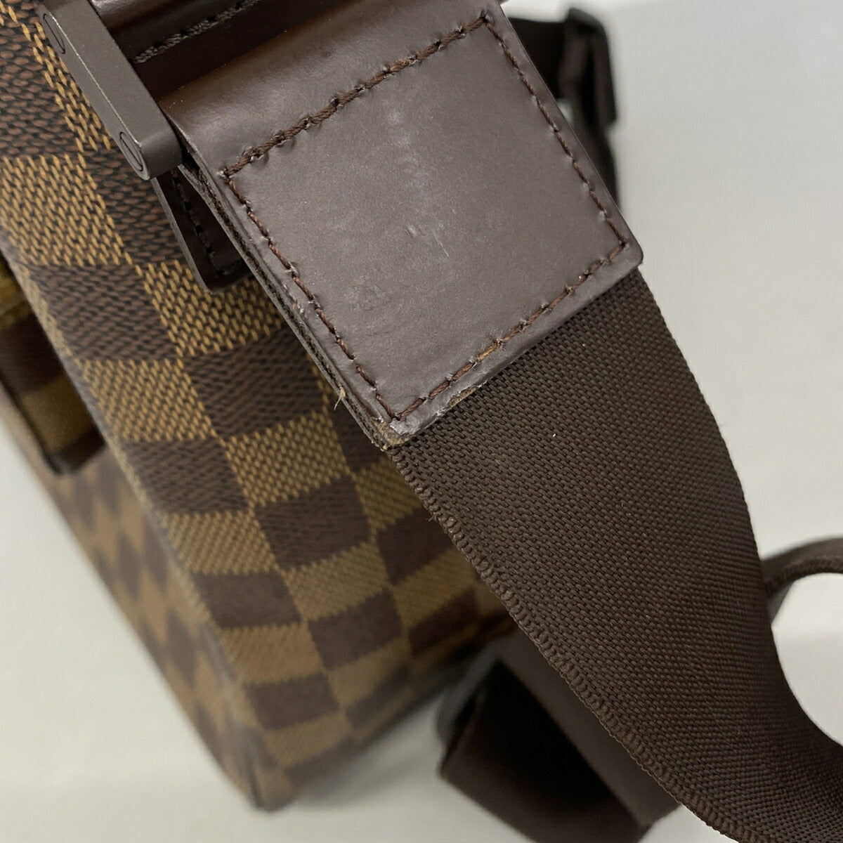Louis Vuitton Ebene Shoulder Bag (Pre-Owned)